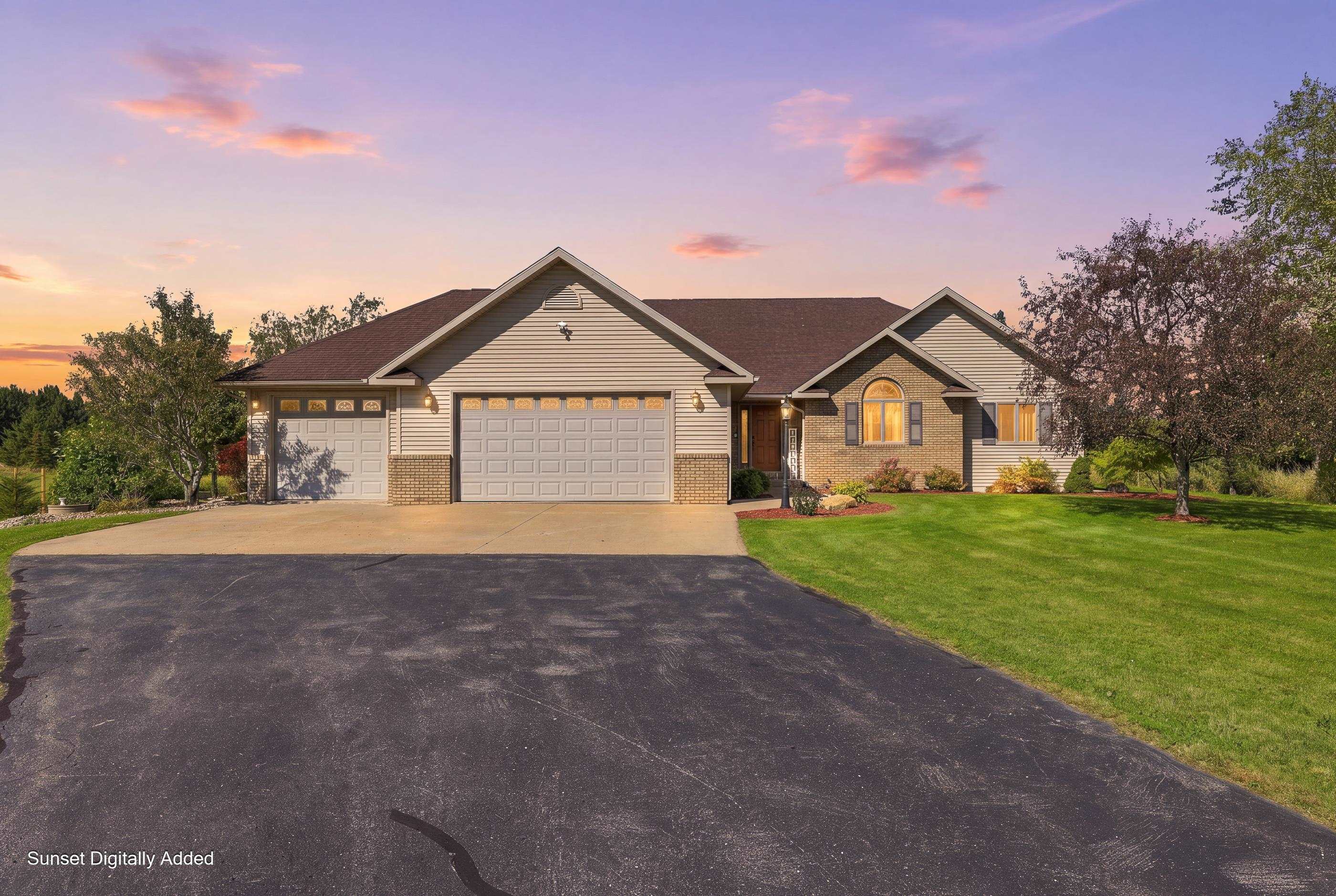 111951 WINTERBERRY CIRCLE, Marshfield, Wisconsin 54449, 3 Bedrooms Bedrooms, ,2 BathroomsBathrooms,Residential,For Sale,111951 WINTERBERRY CIRCLE,22604793