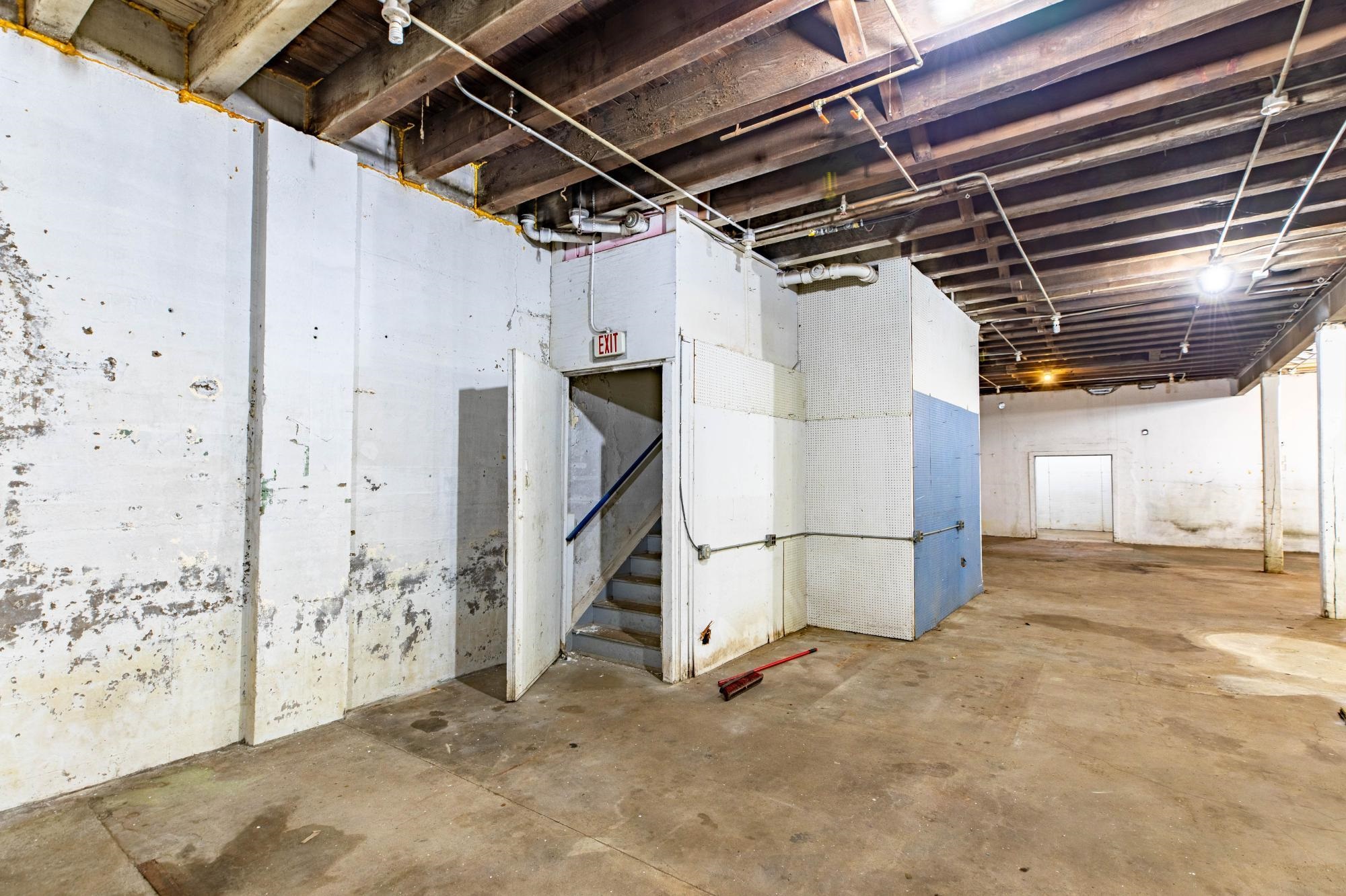 111 N COURTNEY STREET, Rhinelander, Wisconsin 54501, ,Commercial/industrial,For Sale,111 N COURTNEY STREET,22604890