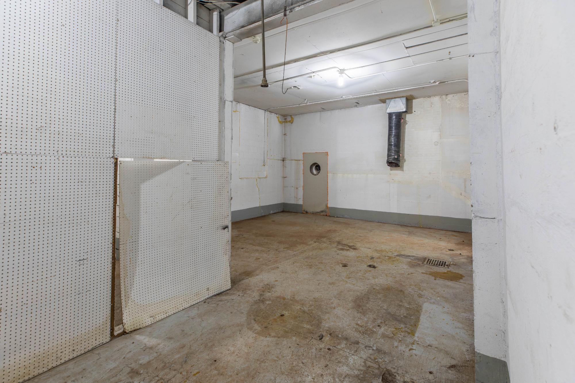 111 N COURTNEY STREET, Rhinelander, Wisconsin 54501, ,Commercial/industrial,For Sale,111 N COURTNEY STREET,22604890