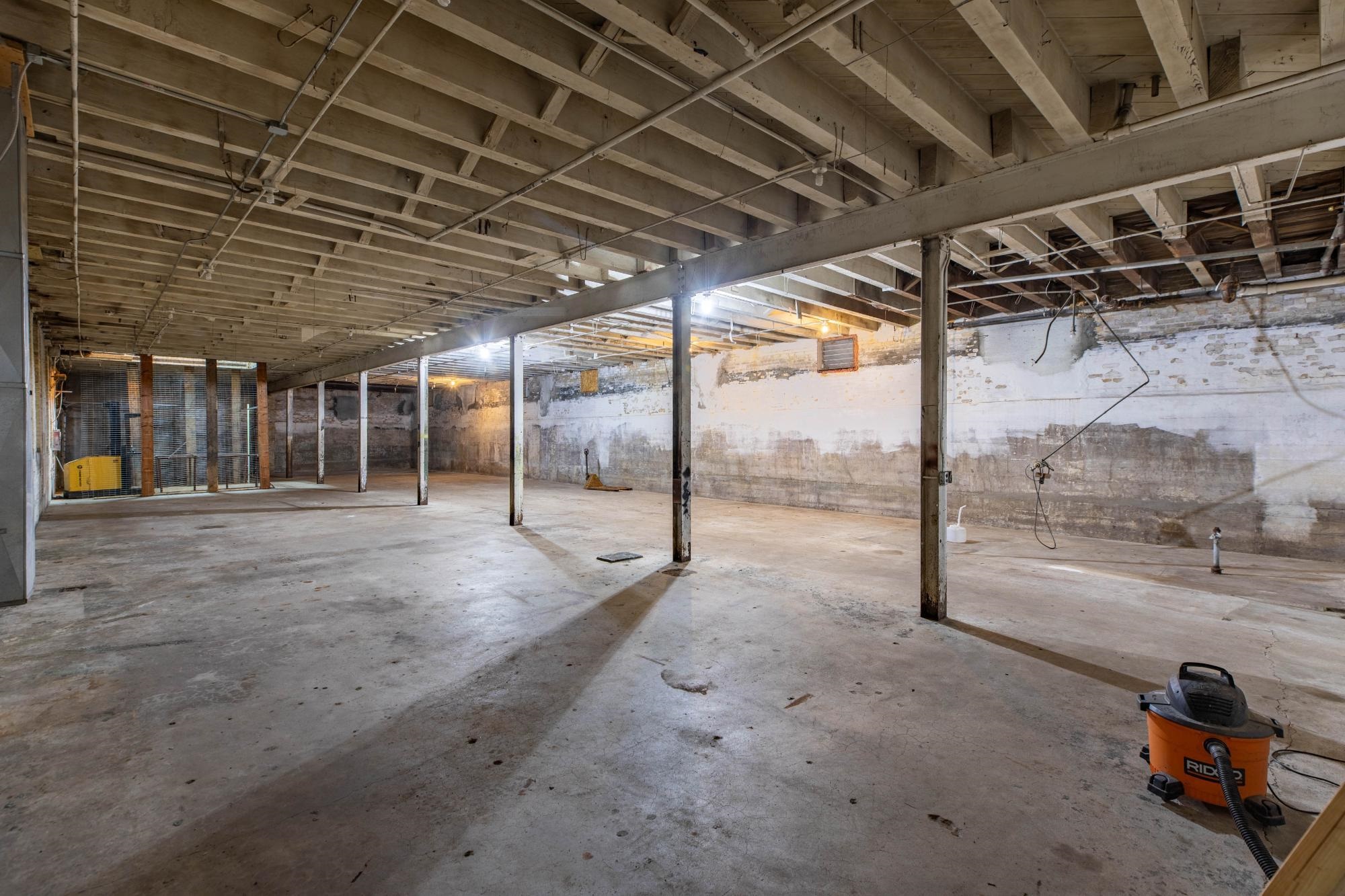 111 N COURTNEY STREET, Rhinelander, Wisconsin 54501, ,Commercial/industrial,For Sale,111 N COURTNEY STREET,22604890