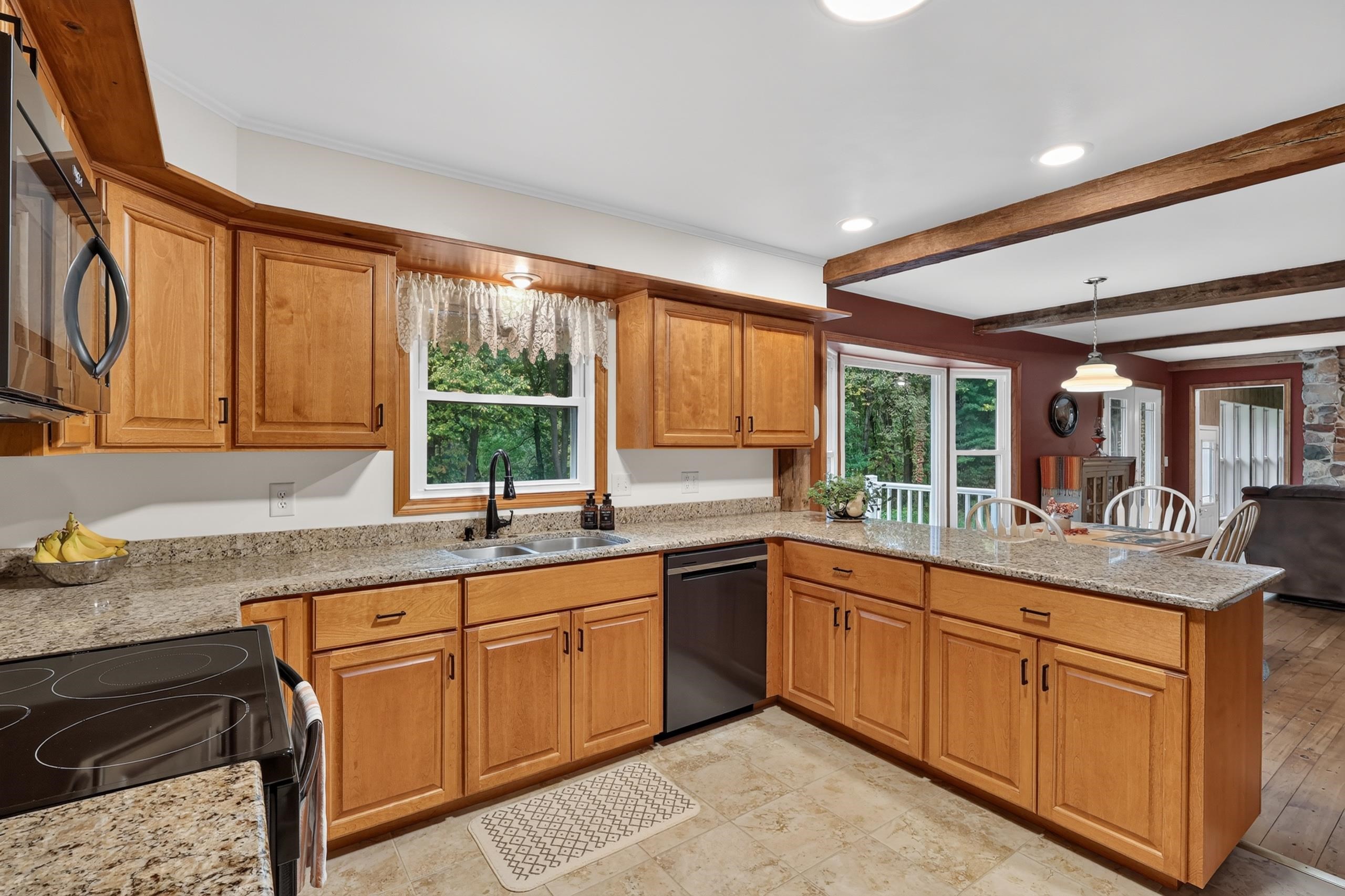 9050 ADER LANE, Marshfield, Wisconsin 54449, 4 Bedrooms Bedrooms, ,3 BathroomsBathrooms,Residential,For Sale,9050 ADER LANE,22604899