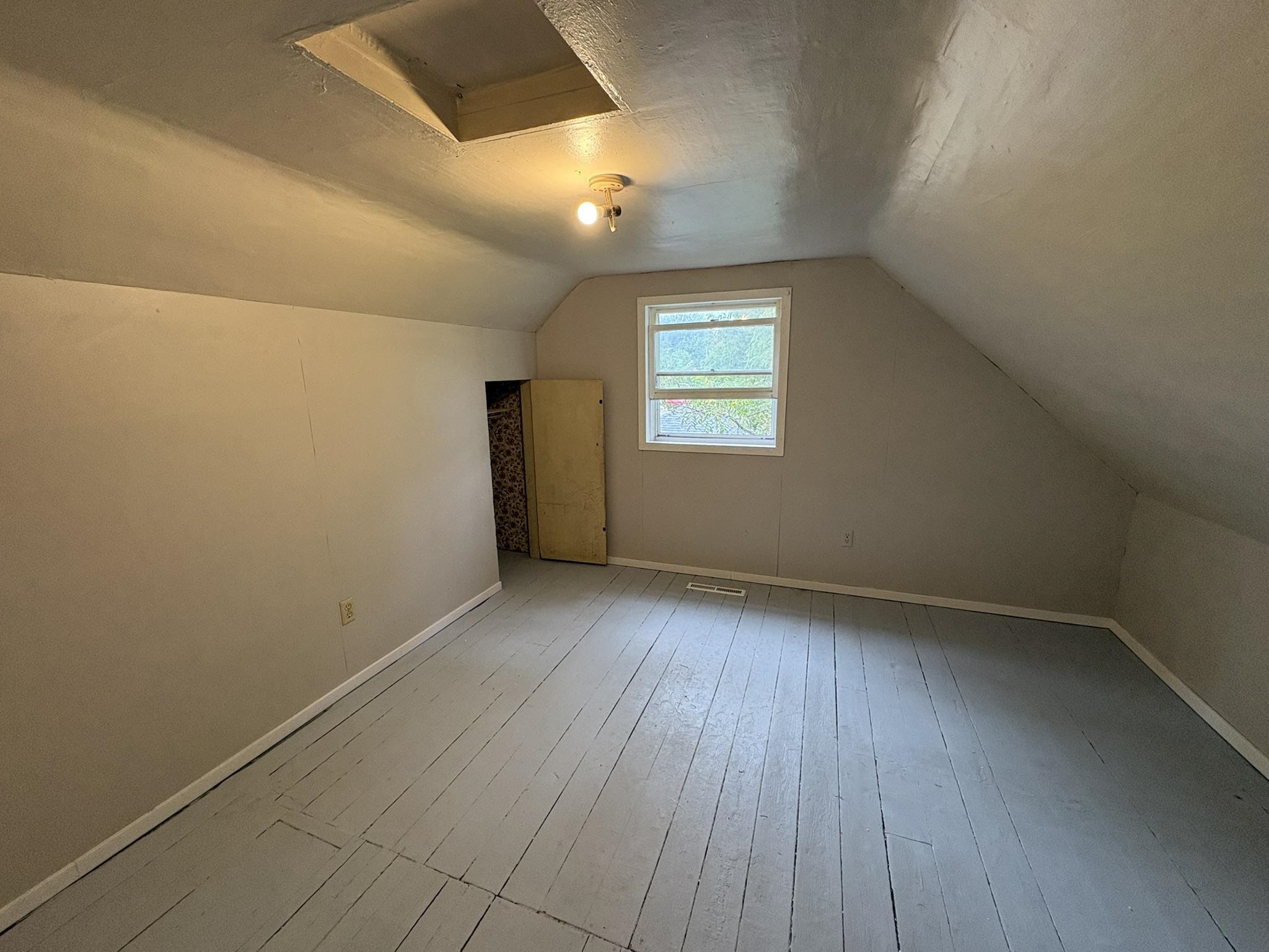 1011 10TH AVENUE NORTH, Wisconsin Rapids, Wisconsin 54495, 2 Bedrooms Bedrooms, ,1 BathroomBathrooms,Multi-family,For Sale,1011 10TH AVENUE NORTH,22604930
