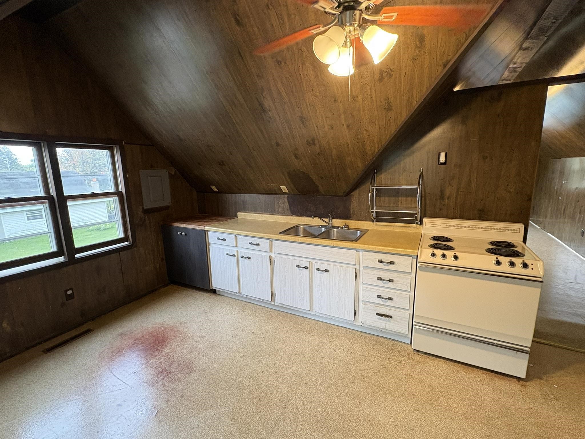 1011 10TH AVENUE NORTH, Wisconsin Rapids, Wisconsin 54495, 2 Bedrooms Bedrooms, ,1 BathroomBathrooms,Multi-family,For Sale,1011 10TH AVENUE NORTH,22604930
