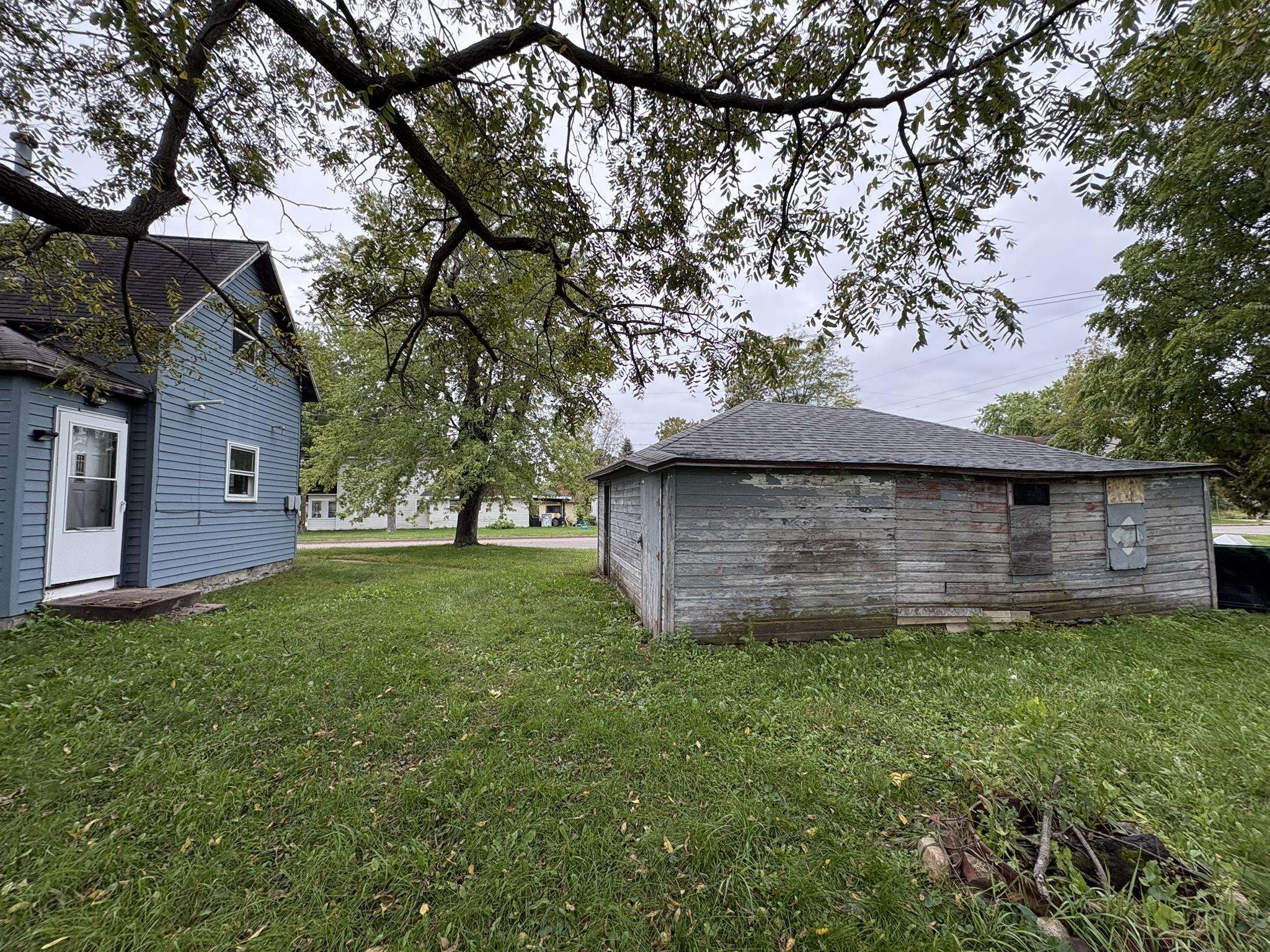 1011 10TH AVENUE NORTH, Wisconsin Rapids, Wisconsin 54495, 2 Bedrooms Bedrooms, ,1 BathroomBathrooms,Multi-family,For Sale,1011 10TH AVENUE NORTH,22604930