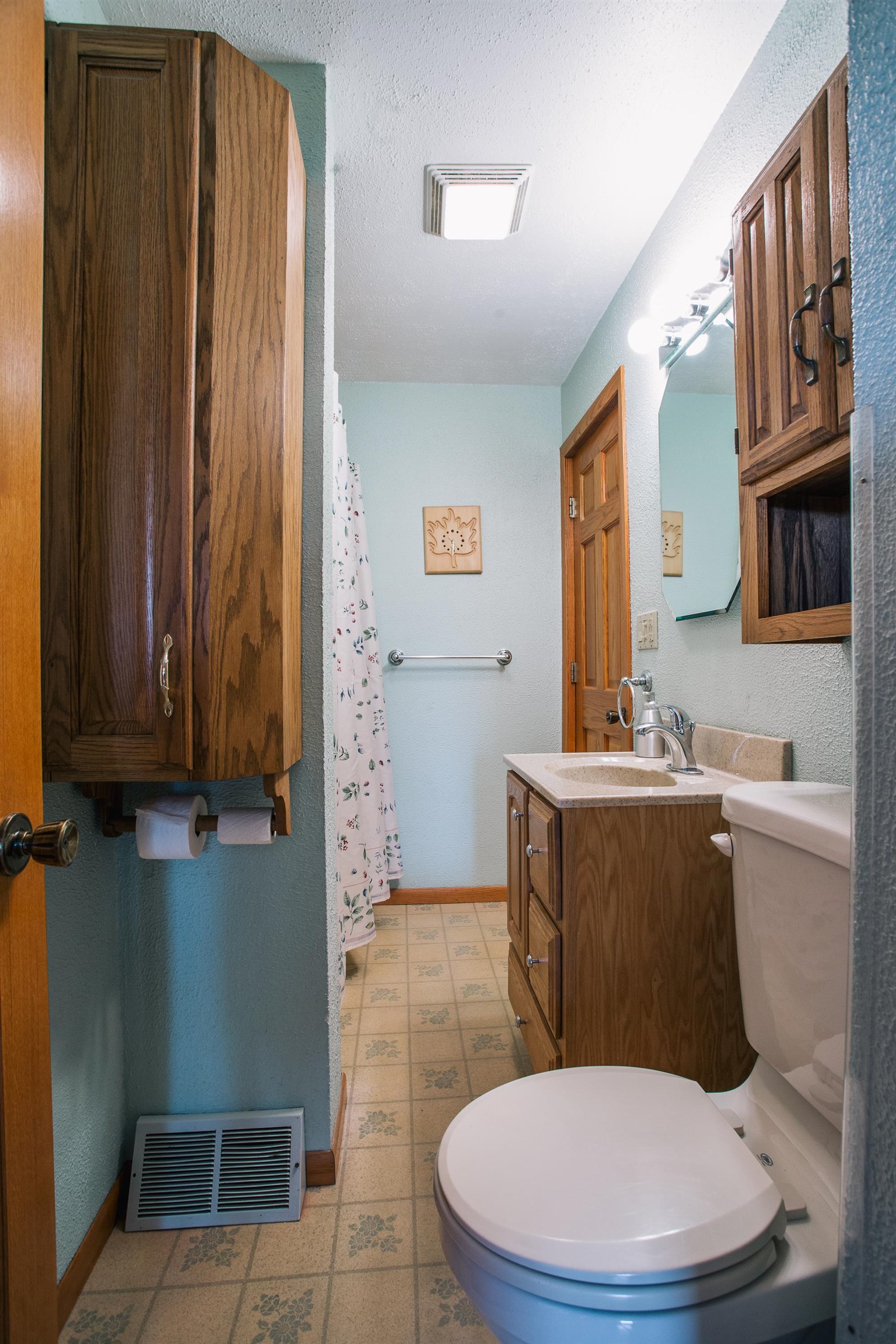 W4140 GRANTON ROAD, Neillsville, Wisconsin 54456, 3 Bedrooms Bedrooms, ,2 BathroomsBathrooms,Residential,For Sale,W4140 GRANTON ROAD,22604937