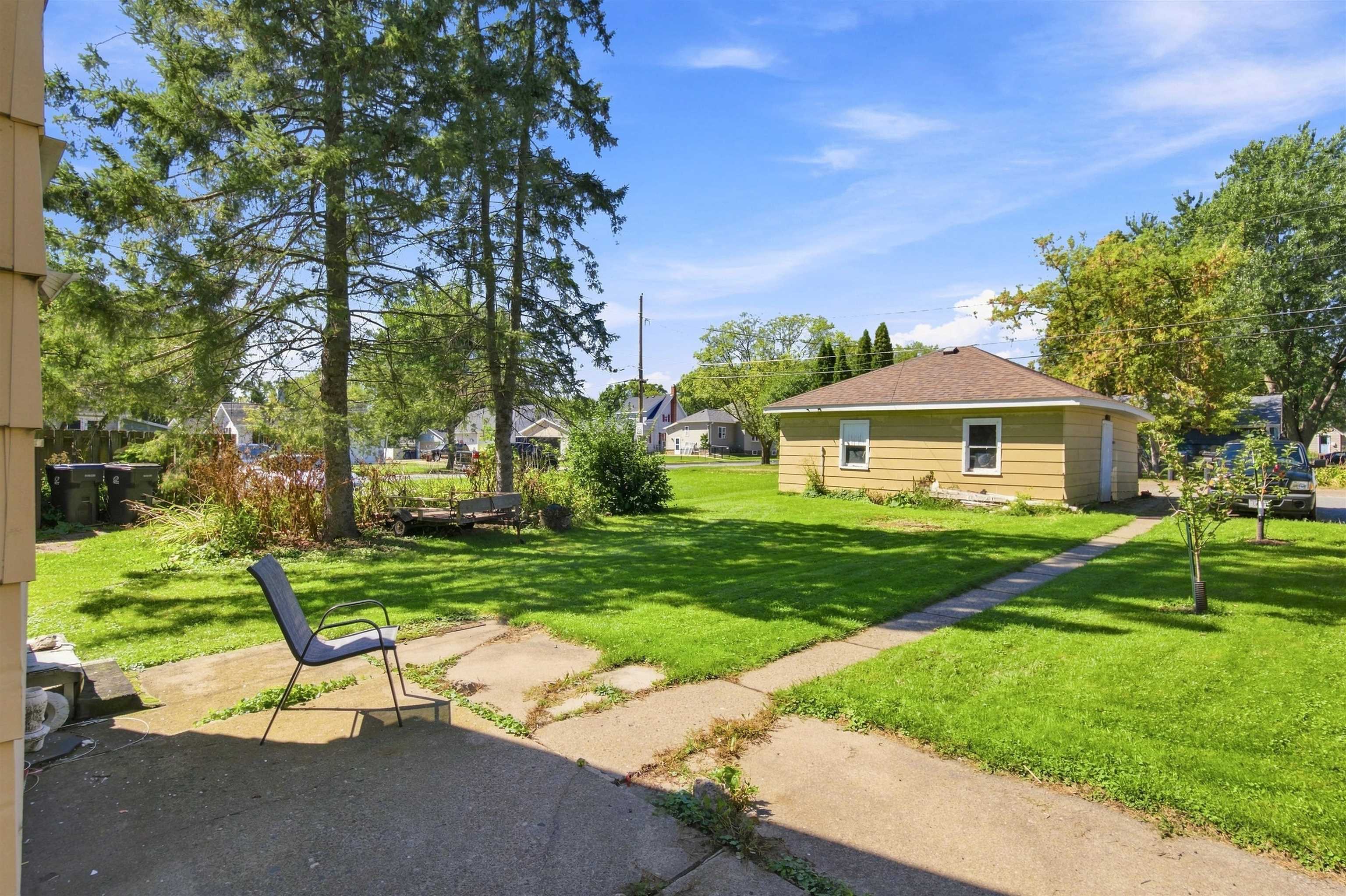 810 S PEACH STREET, Marshfield, Wisconsin 54449, 2 Bedrooms Bedrooms, ,2 BathroomsBathrooms,Residential,For Sale,810 S PEACH STREET,22604942