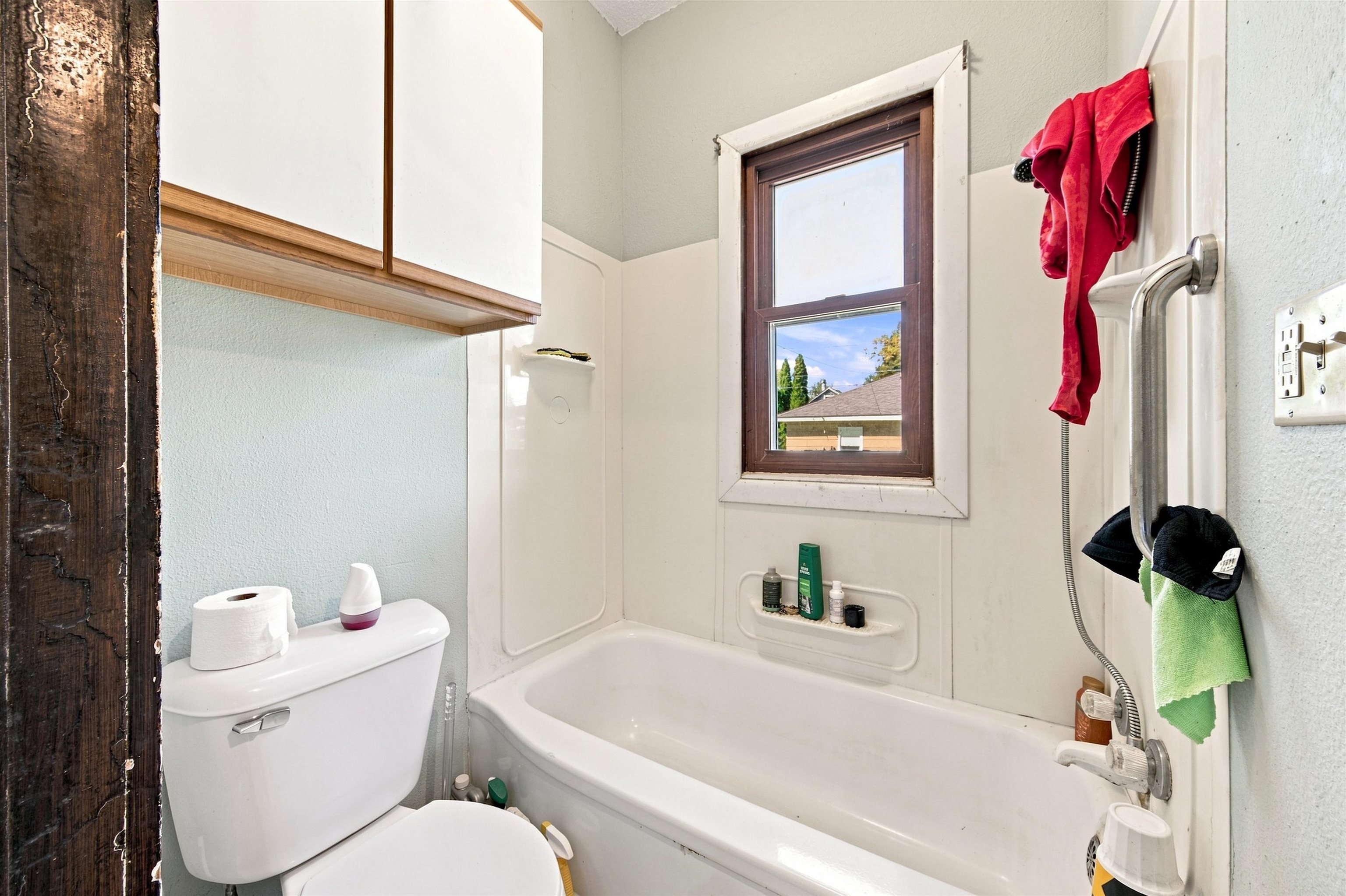 810 S PEACH AVENUE, Marshfield, Wisconsin 54449, 2 Bedrooms Bedrooms, ,2 BathroomsBathrooms,Residential,For Sale,810 S PEACH AVENUE,22604942
