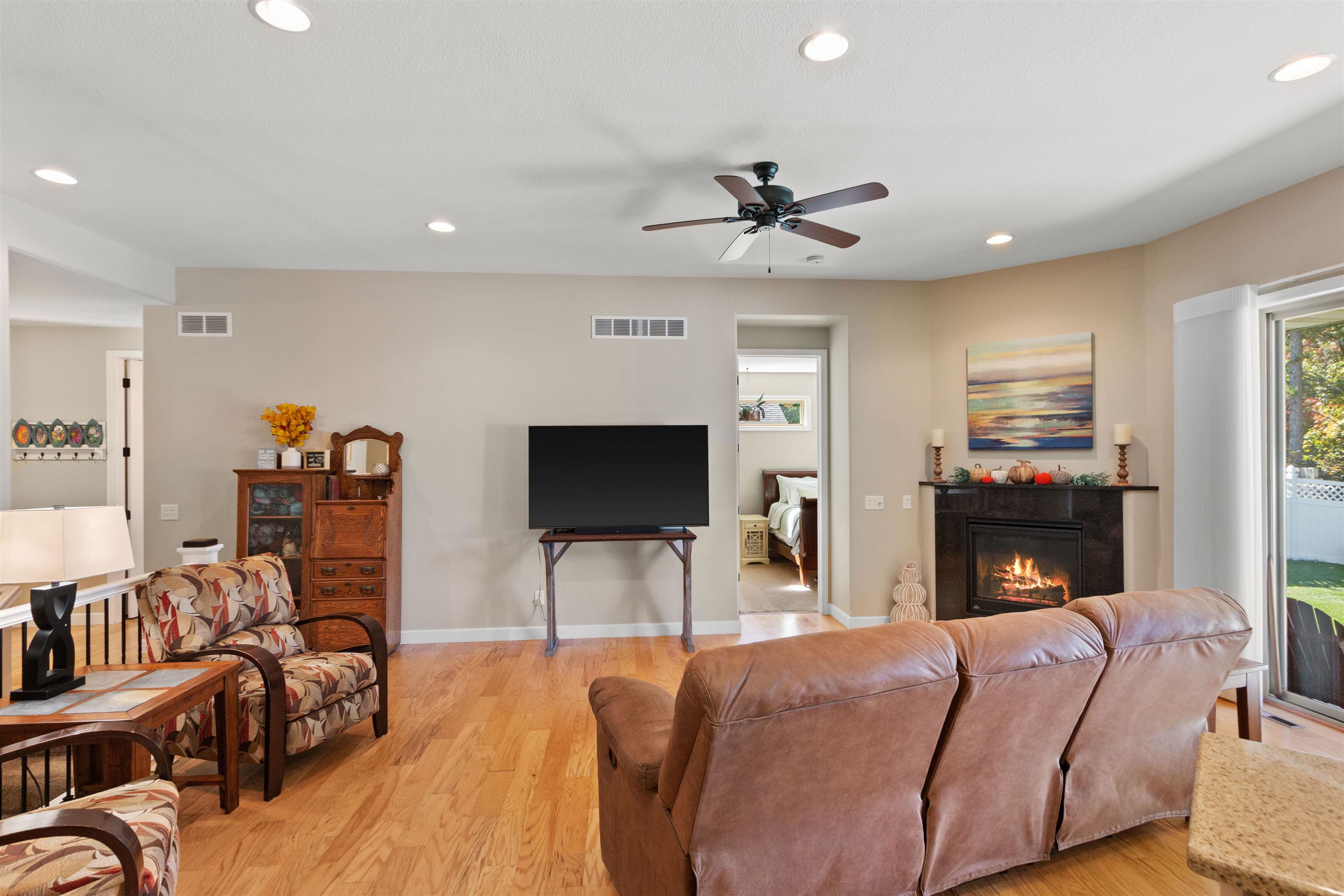 1700 SCHILLER DRIVE, Stevens Point, Wisconsin 54481, 2 Bedrooms Bedrooms, ,2 BathroomsBathrooms,Residential,For Sale,1700 SCHILLER DRIVE,22604964