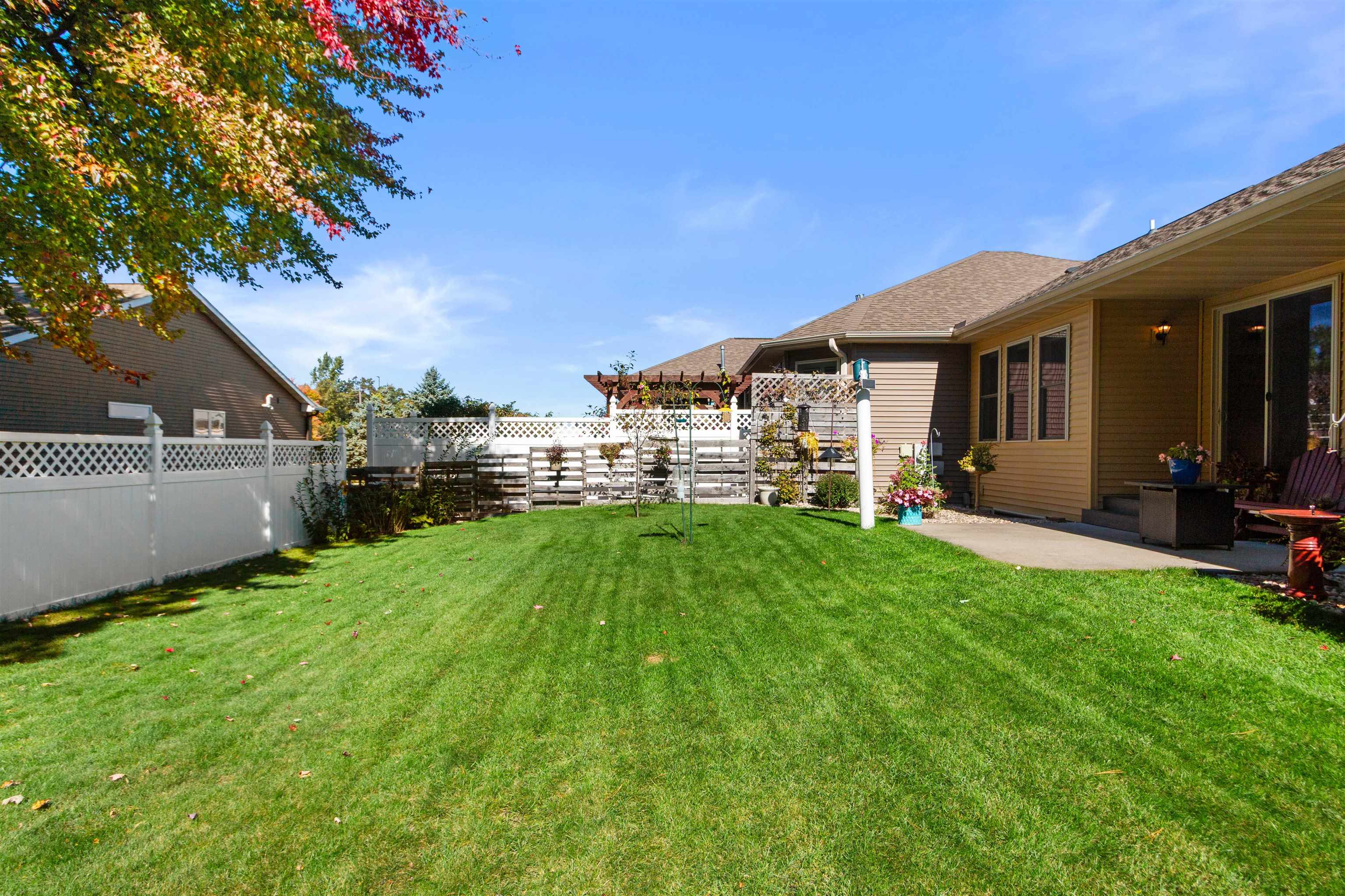 1700 SCHILLER DRIVE, Stevens Point, Wisconsin 54481, 2 Bedrooms Bedrooms, ,2 BathroomsBathrooms,Residential,For Sale,1700 SCHILLER DRIVE,22604964