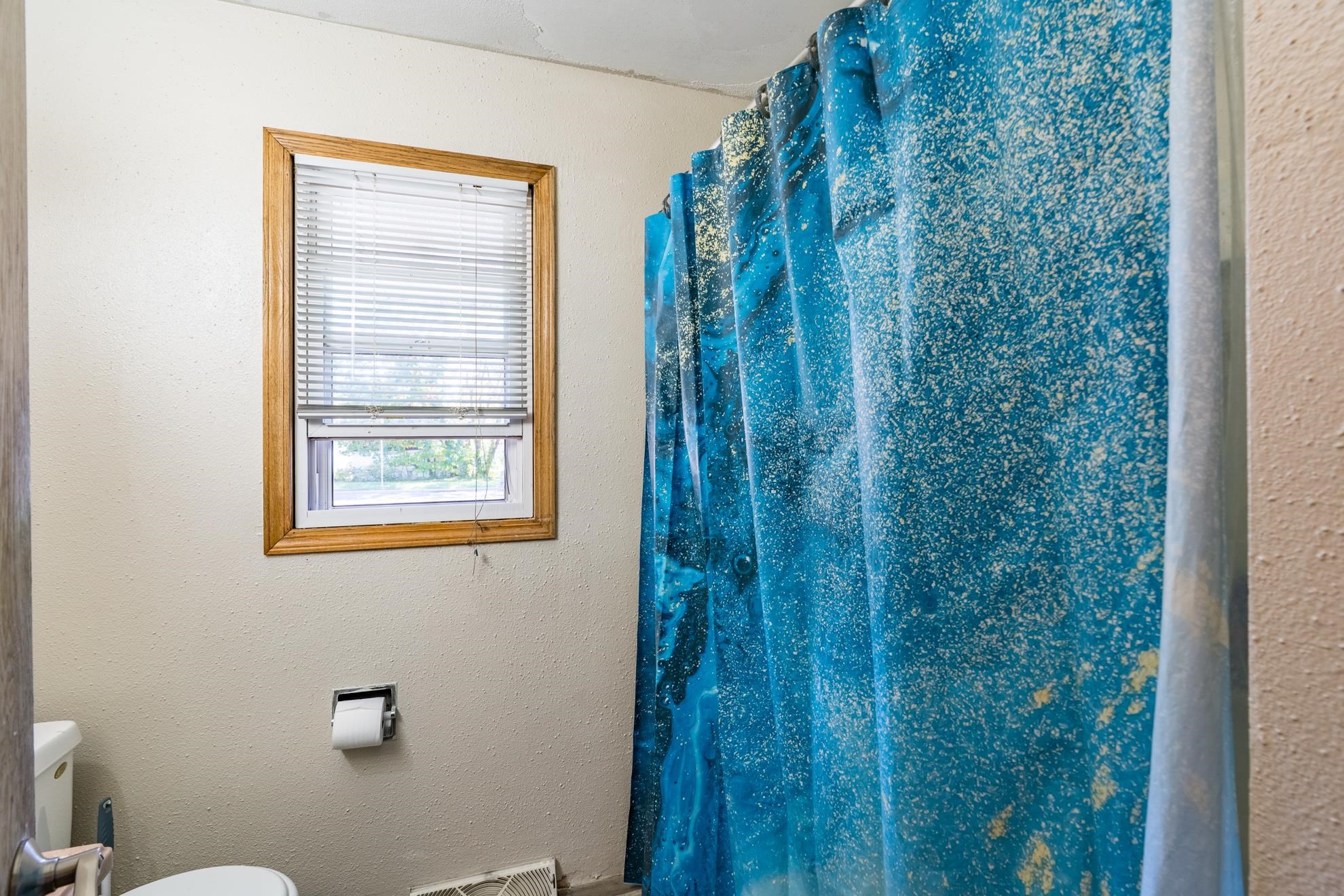 1500 W THOMAS STREET, Wausau, Wisconsin 54401, 3 Bedrooms Bedrooms, ,1 BathroomBathrooms,Residential,For Sale,1500 W THOMAS STREET,22604965