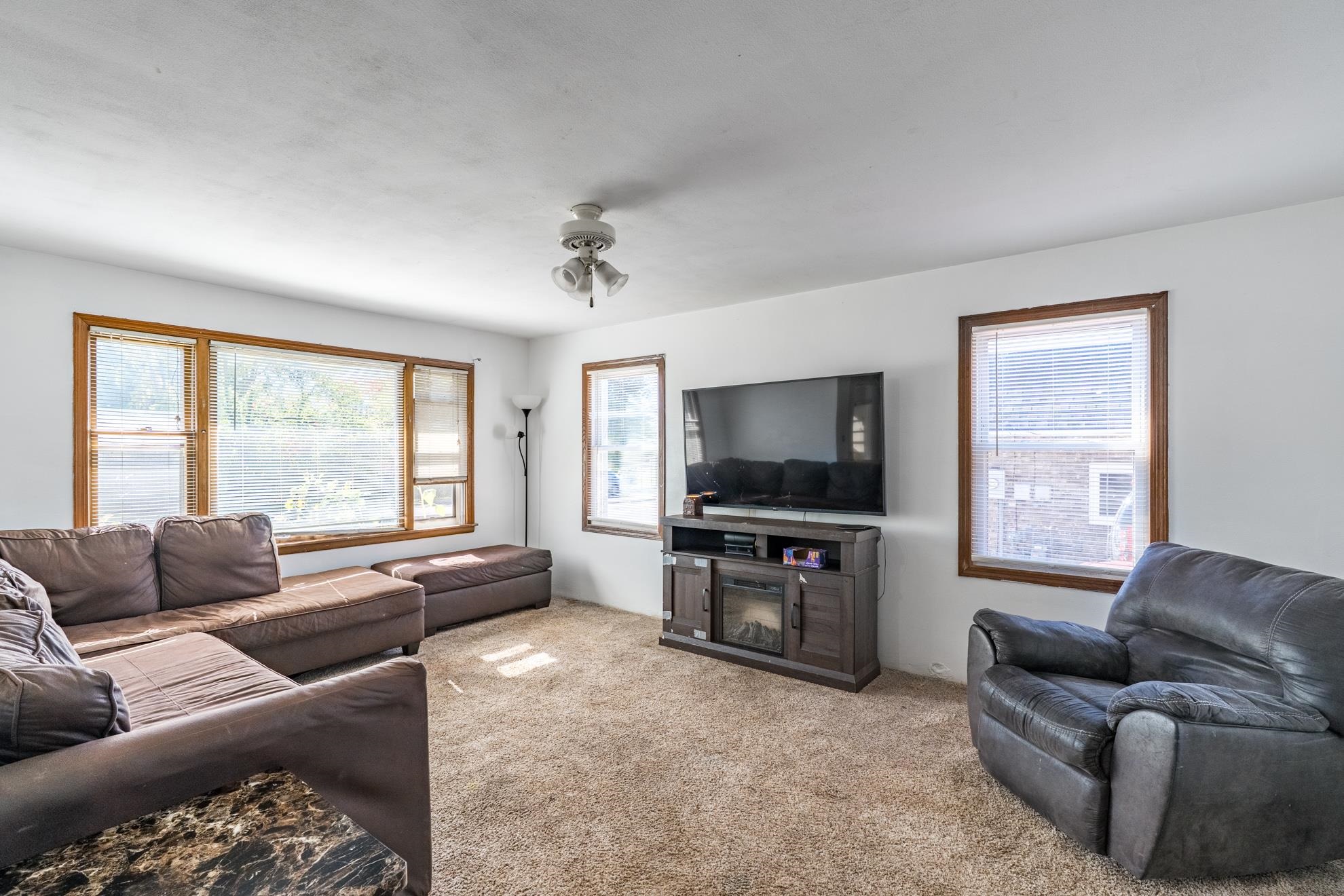 1500 W THOMAS STREET, Wausau, Wisconsin 54401, 3 Bedrooms Bedrooms, ,1 BathroomBathrooms,Residential,For Sale,1500 W THOMAS STREET,22604965