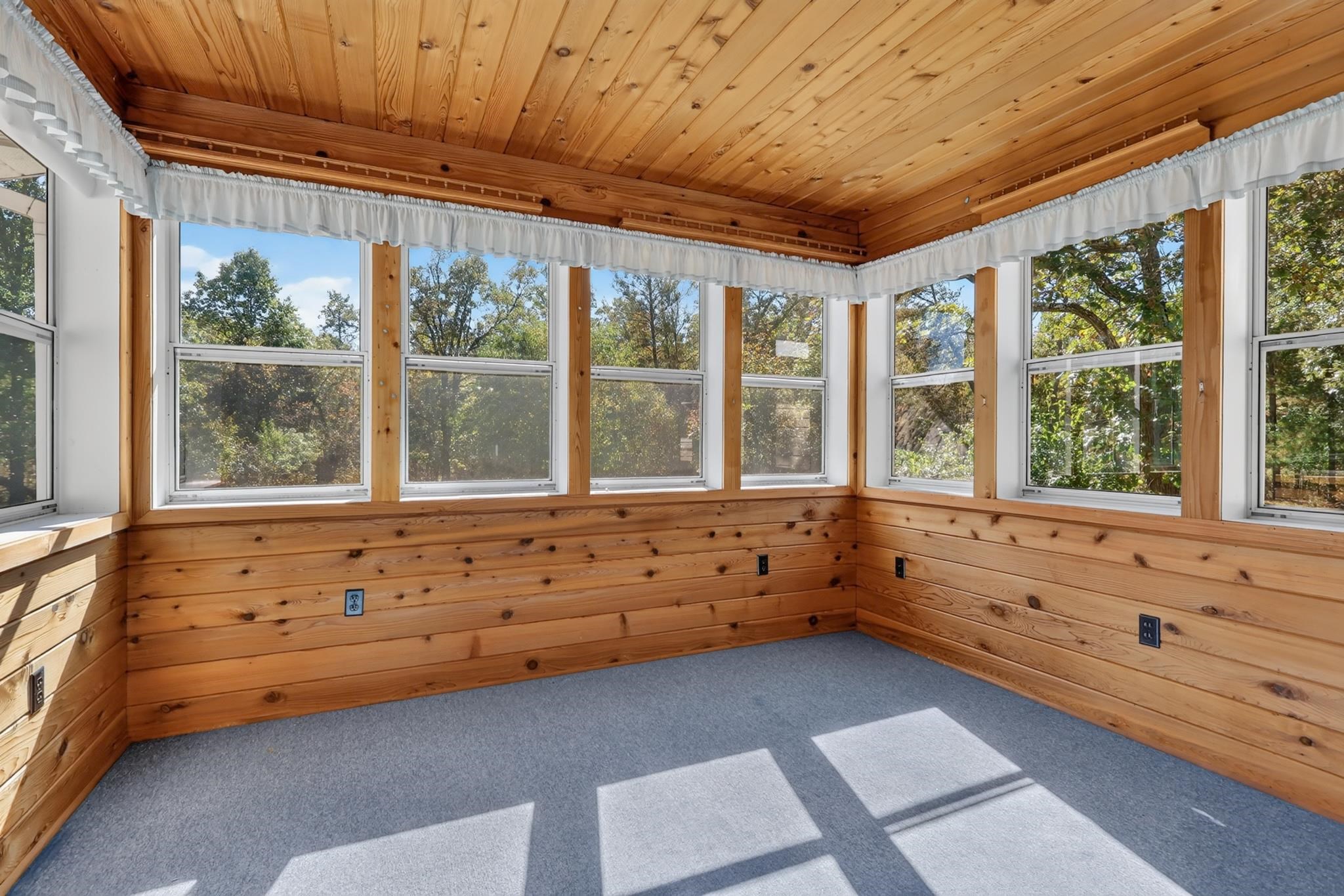 10283 OAK RIDGE ROAD, Wisconsin Rapids, Wisconsin 54494, 2 Bedrooms Bedrooms, ,2 BathroomsBathrooms,Residential,For Sale,10283 OAK RIDGE ROAD,22604969