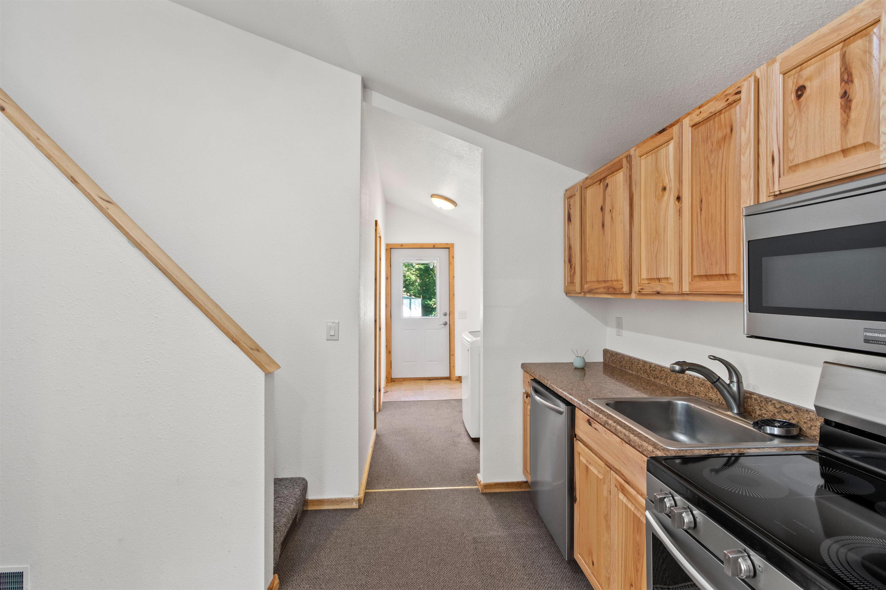 424 WEST STREET, Stevens Point, Wisconsin 54481, 2 Bedrooms Bedrooms, ,1 BathroomBathrooms,Residential,For Sale,424 WEST STREET,22604972