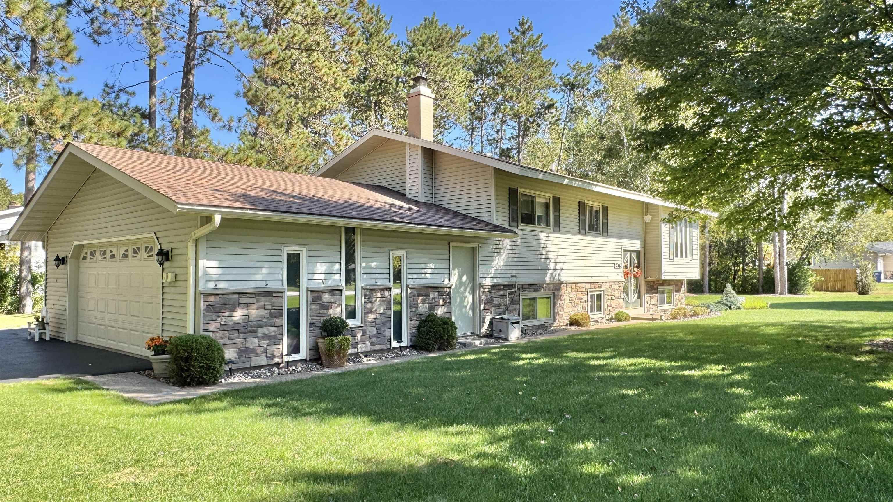 1940 KOWALSKI ROAD, Kronenwetter, Wisconsin 54455, 4 Bedrooms Bedrooms, ,2 BathroomsBathrooms,Residential,For Sale,1940 KOWALSKI ROAD,22604980