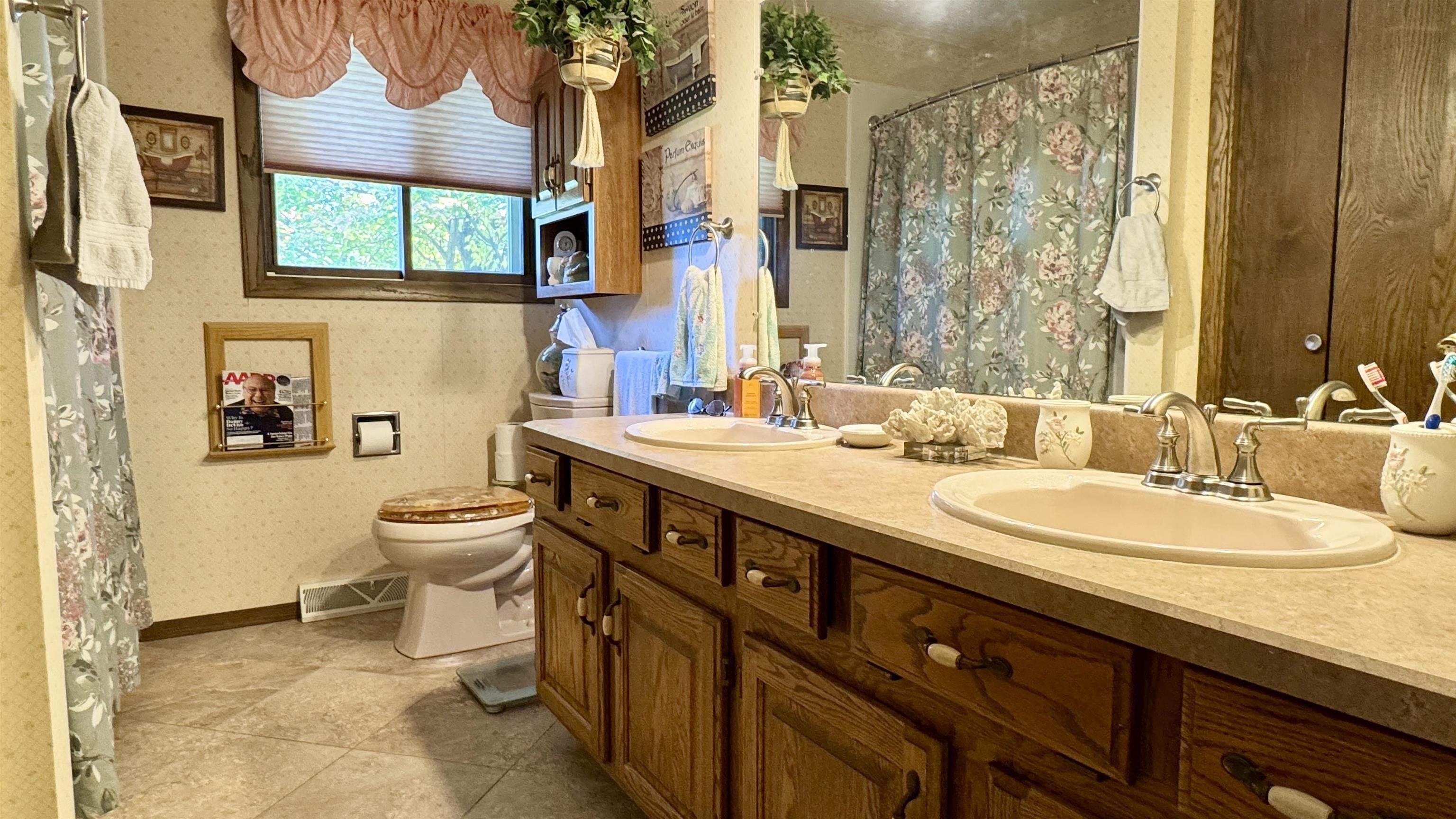1940 KOWALSKI ROAD, Kronenwetter, Wisconsin 54455, 4 Bedrooms Bedrooms, ,2 BathroomsBathrooms,Residential,For Sale,1940 KOWALSKI ROAD,22604980