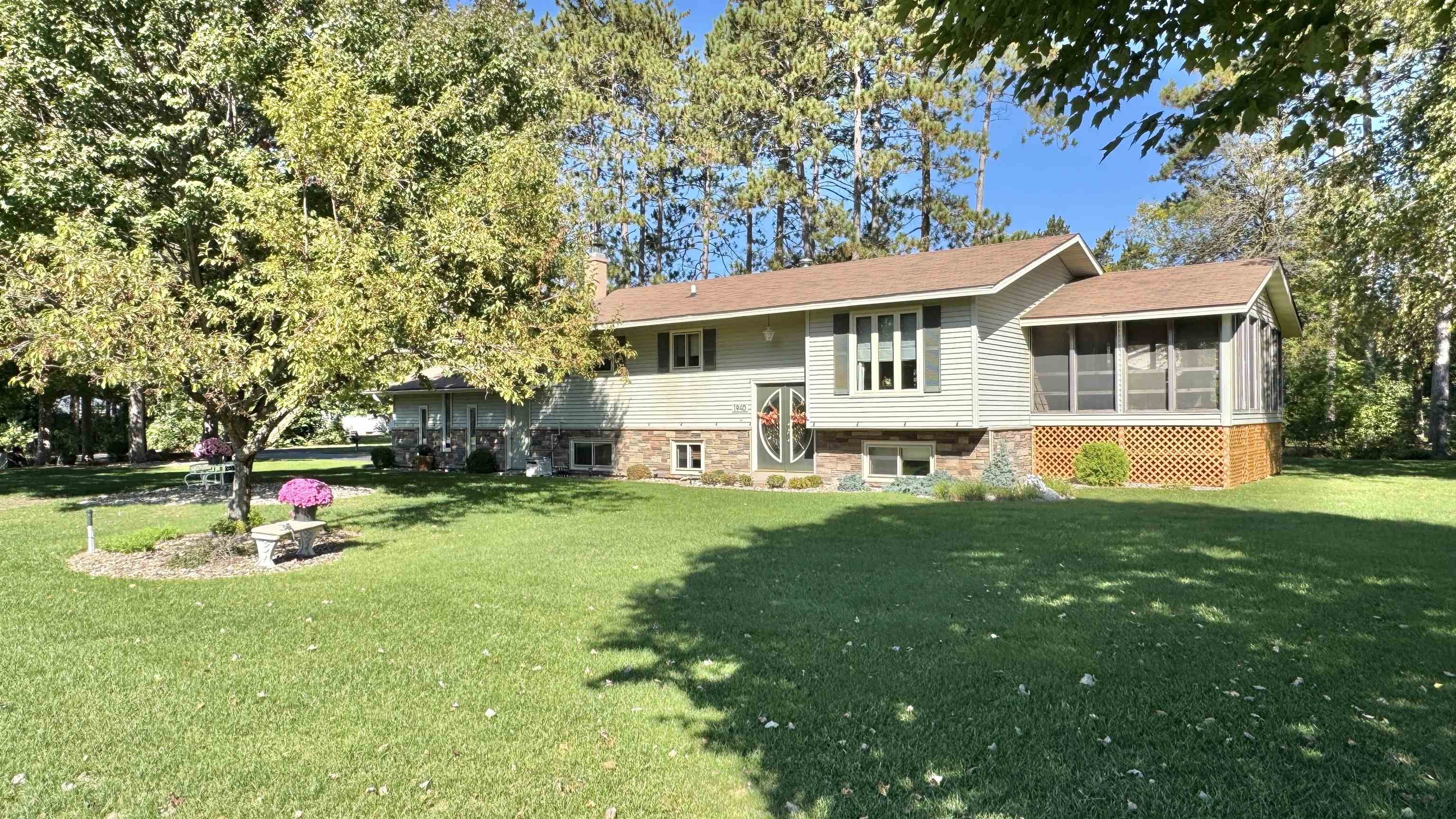 1940 KOWALSKI ROAD, Kronenwetter, Wisconsin 54455, 4 Bedrooms Bedrooms, ,2 BathroomsBathrooms,Residential,For Sale,1940 KOWALSKI ROAD,22604980