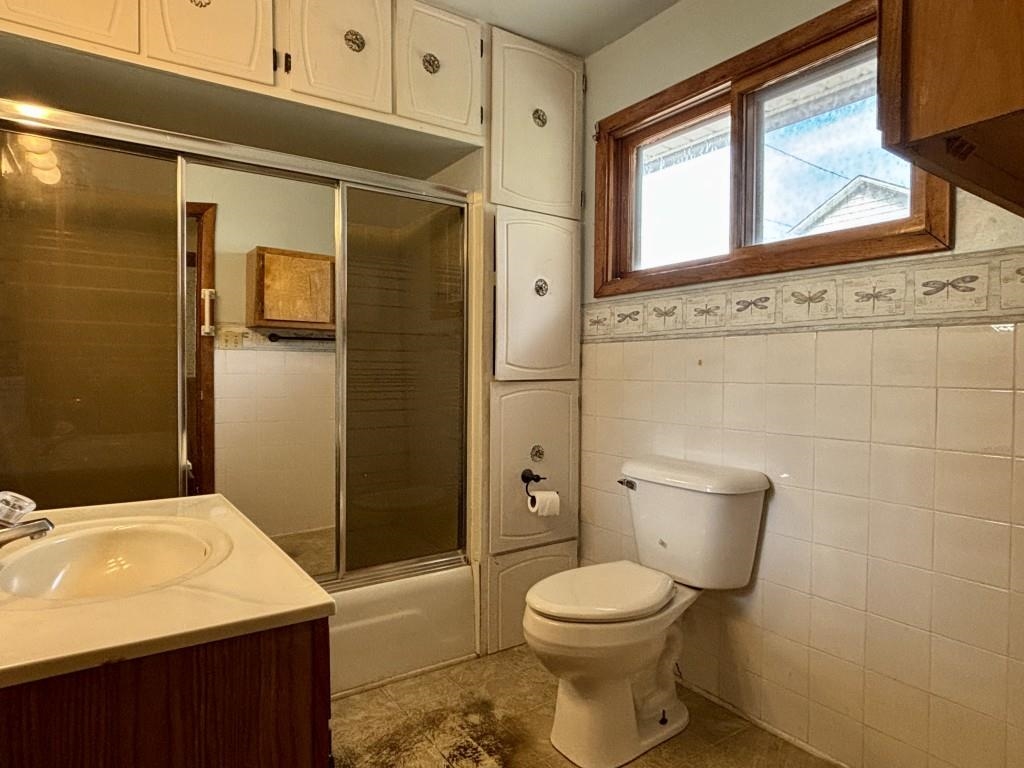 714 HUMBOLDT AVENUE, Wausau, Wisconsin 54403, 2 Bedrooms Bedrooms, ,1 BathroomBathrooms,Residential,For Sale,714 HUMBOLDT AVENUE,22604981