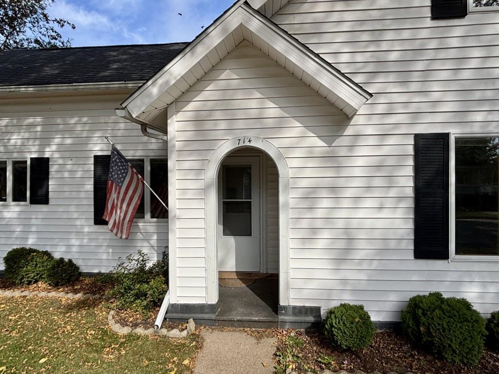 714 HUMBOLDT AVENUE, Wausau, Wisconsin 54403, 2 Bedrooms Bedrooms, ,1 BathroomBathrooms,Residential,For Sale,714 HUMBOLDT AVENUE,22604981