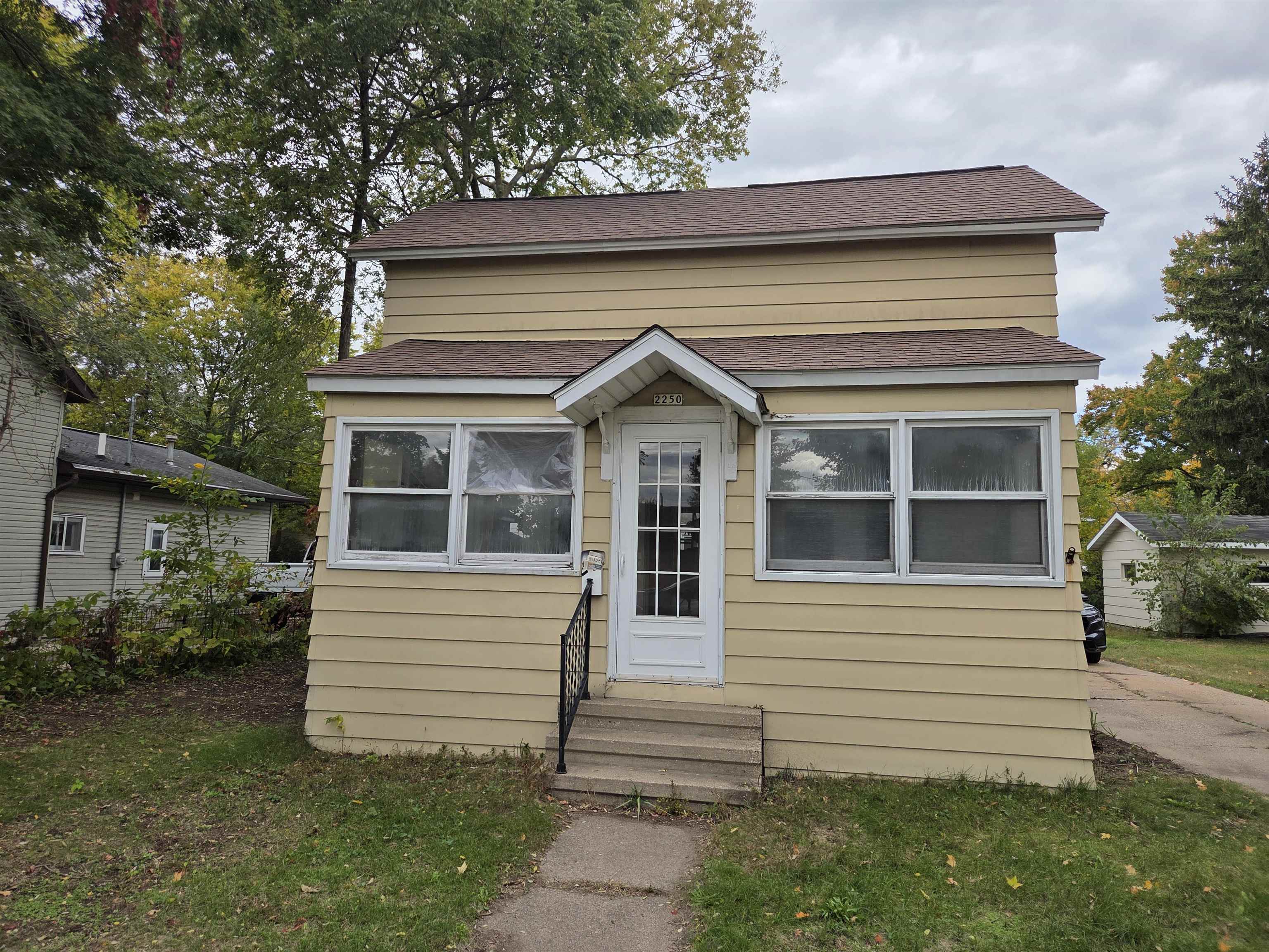 2250 DIXON STREET, Stevens Point, Wisconsin 54481, 3 Bedrooms Bedrooms, ,1 BathroomBathrooms,Residential,For Sale,2250 DIXON STREET,22604990
