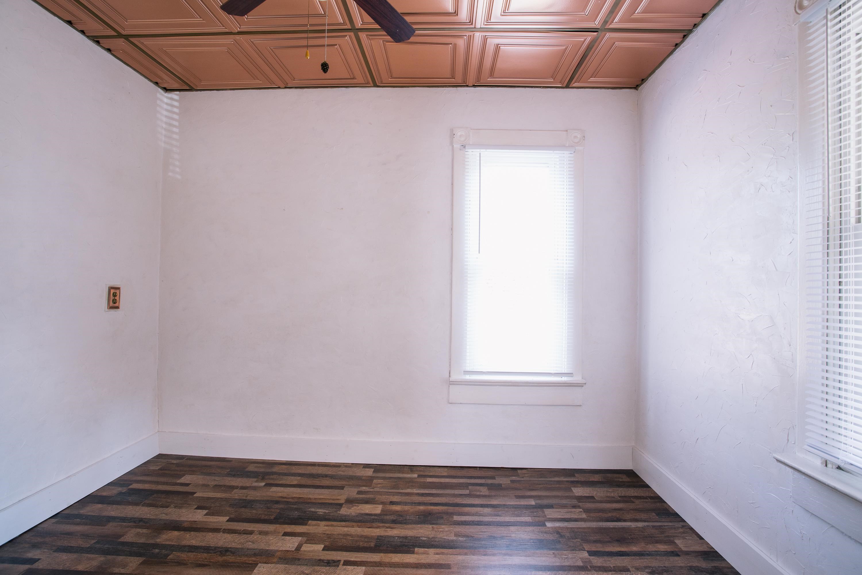 1014 HEWETT STREET, Neillsville, Wisconsin 54456, 2 Bedrooms Bedrooms, ,1 BathroomBathrooms,Residential,For Sale,1014 HEWETT STREET,22605001