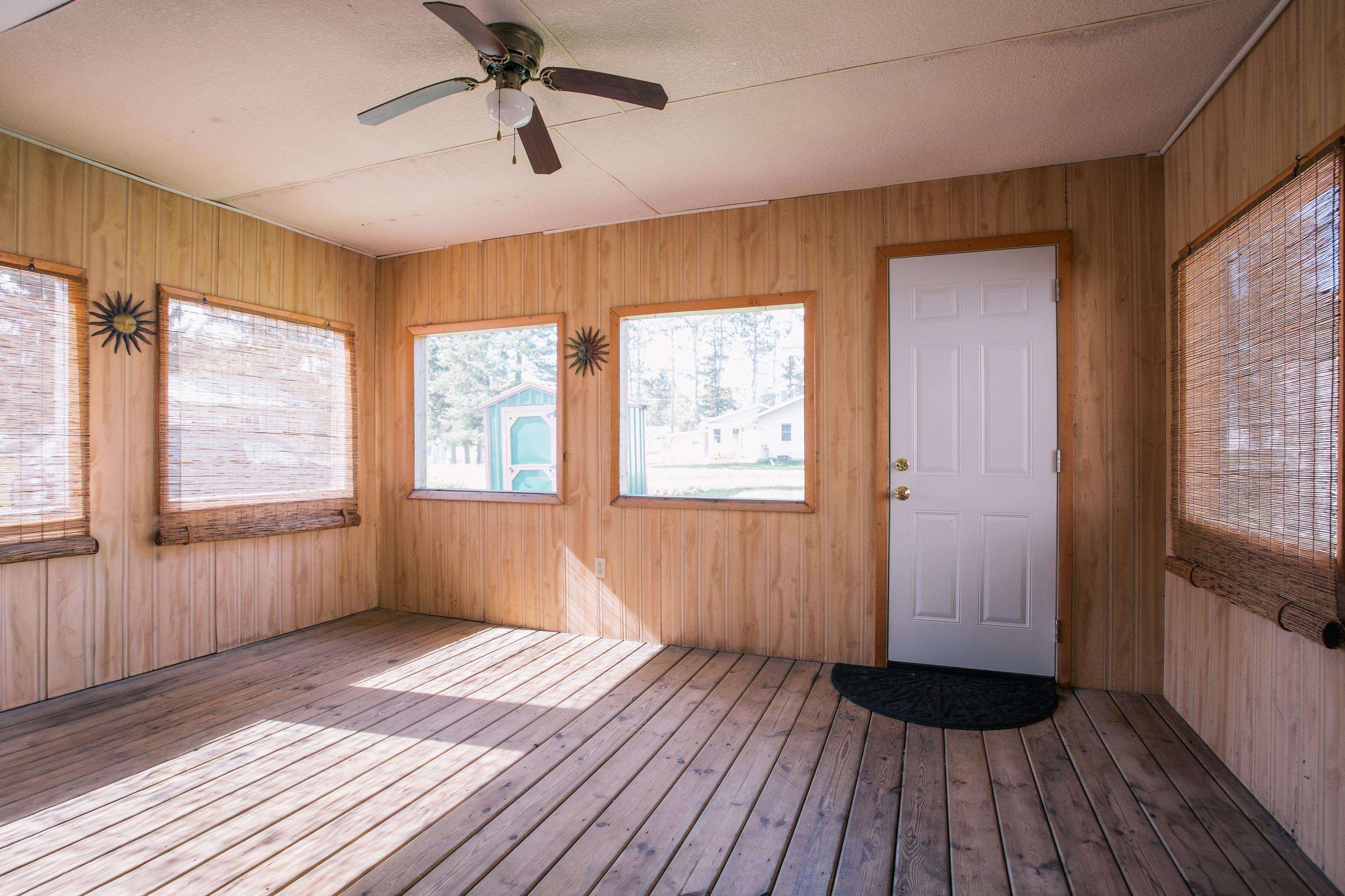 1014 HEWETT STREET, Neillsville, Wisconsin 54456, 2 Bedrooms Bedrooms, ,1 BathroomBathrooms,Residential,For Sale,1014 HEWETT STREET,22605001