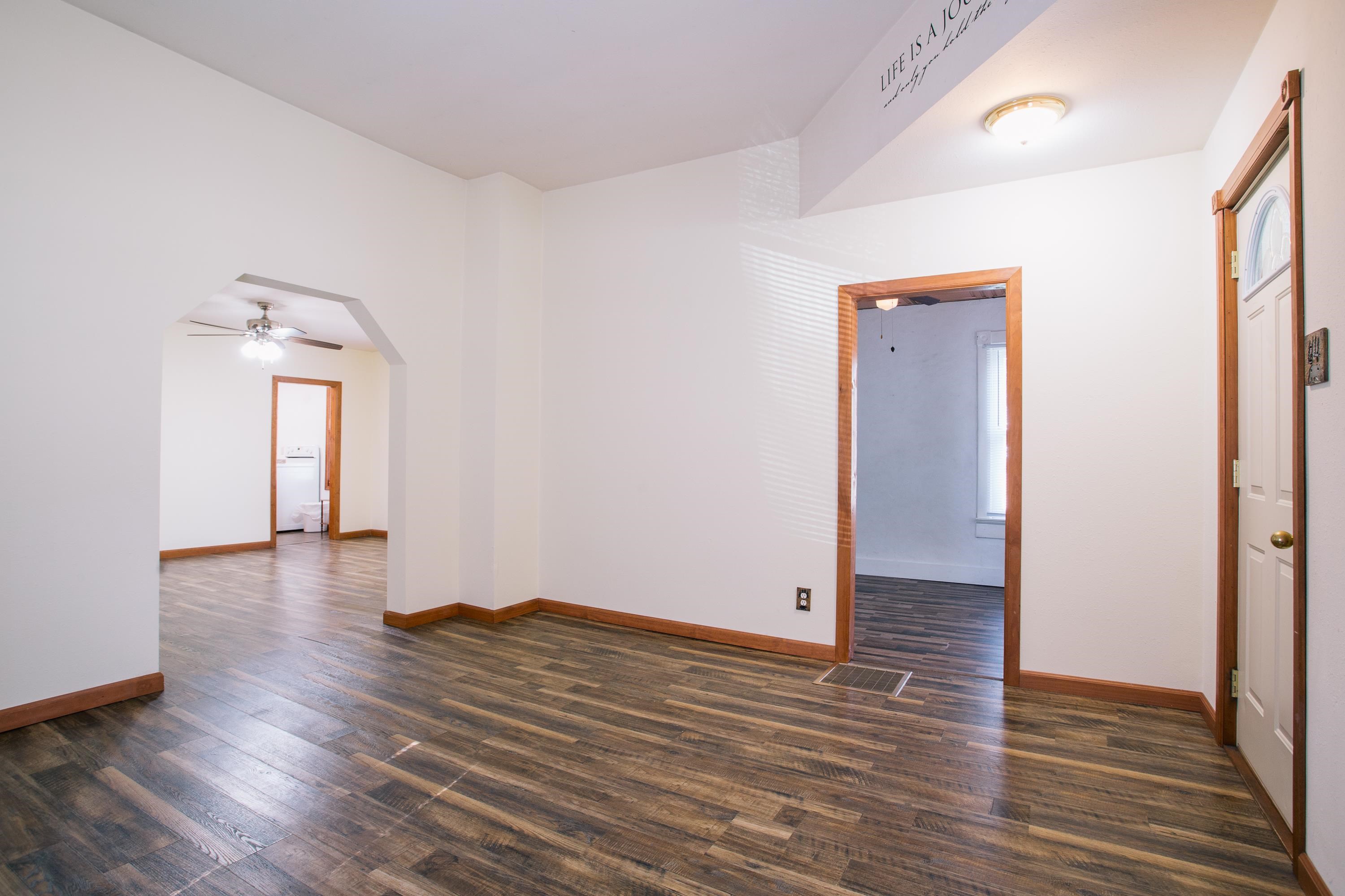 1014 HEWETT STREET, Neillsville, Wisconsin 54456, 2 Bedrooms Bedrooms, ,1 BathroomBathrooms,Residential,For Sale,1014 HEWETT STREET,22605001