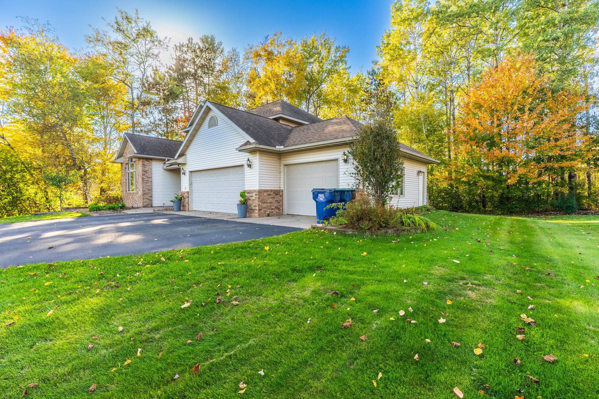 2904 CROSSTRAIL LANE, Weston, Wisconsin 54476, 5 Bedrooms Bedrooms, ,3 BathroomsBathrooms,Residential,For Sale,2904 CROSSTRAIL LANE,22605003
