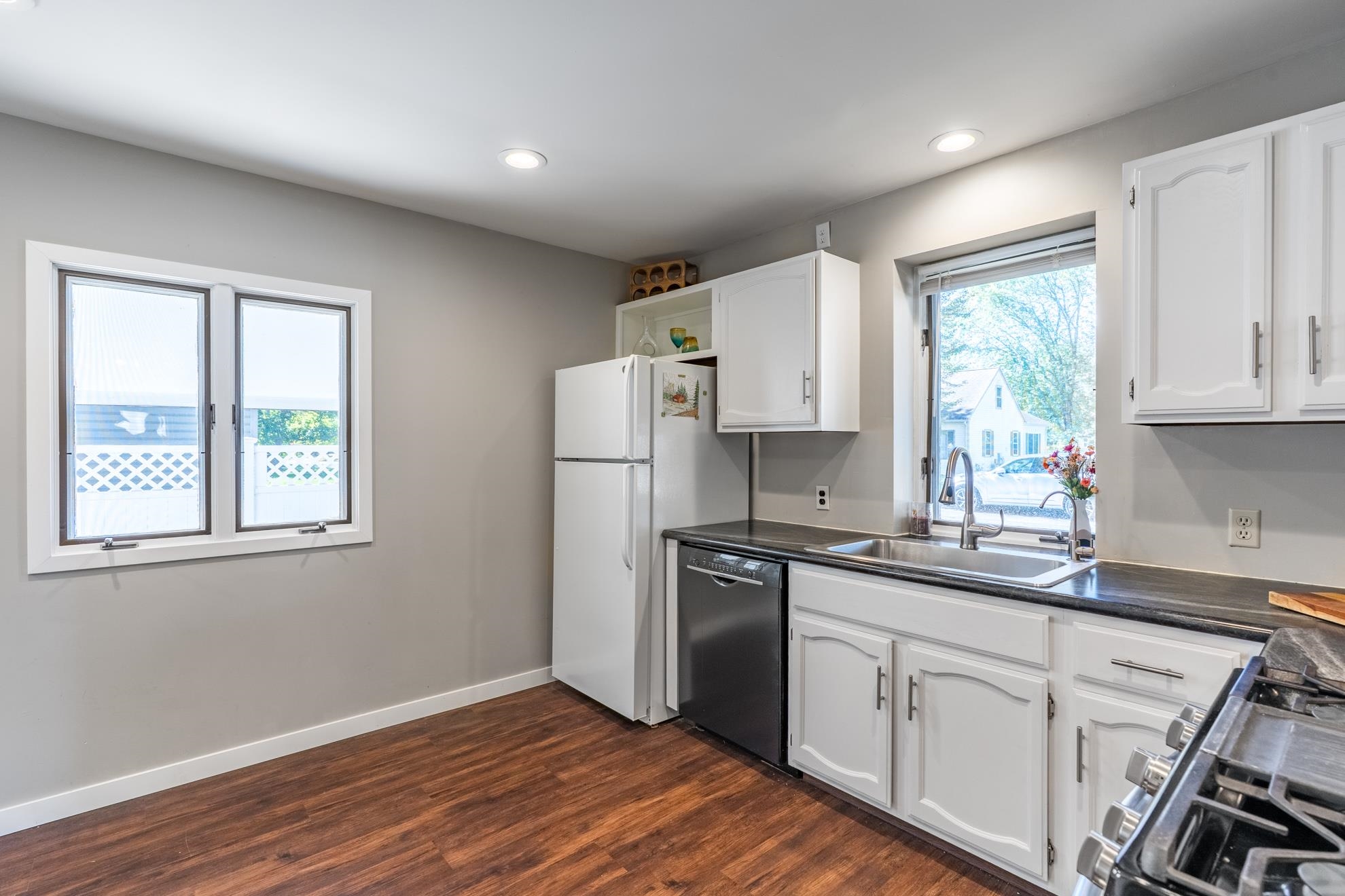 909 S 21ST AVENUE, Wausau, Wisconsin 54401, 3 Bedrooms Bedrooms, ,3 BathroomsBathrooms,Residential,For Sale,909 S 21ST AVENUE,22605005