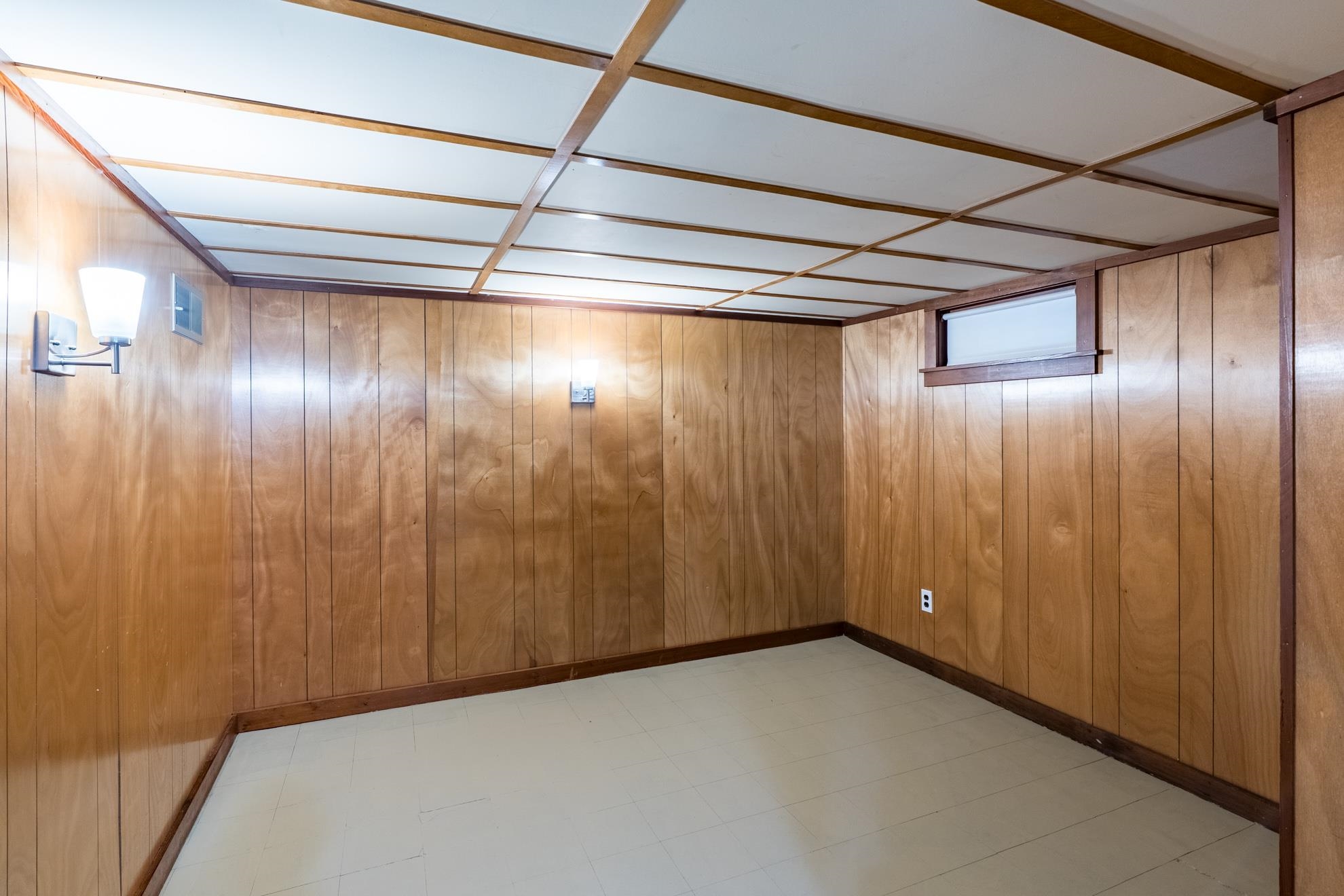 909 S 21ST AVENUE, Wausau, Wisconsin 54401, 3 Bedrooms Bedrooms, ,3 BathroomsBathrooms,Residential,For Sale,909 S 21ST AVENUE,22605005