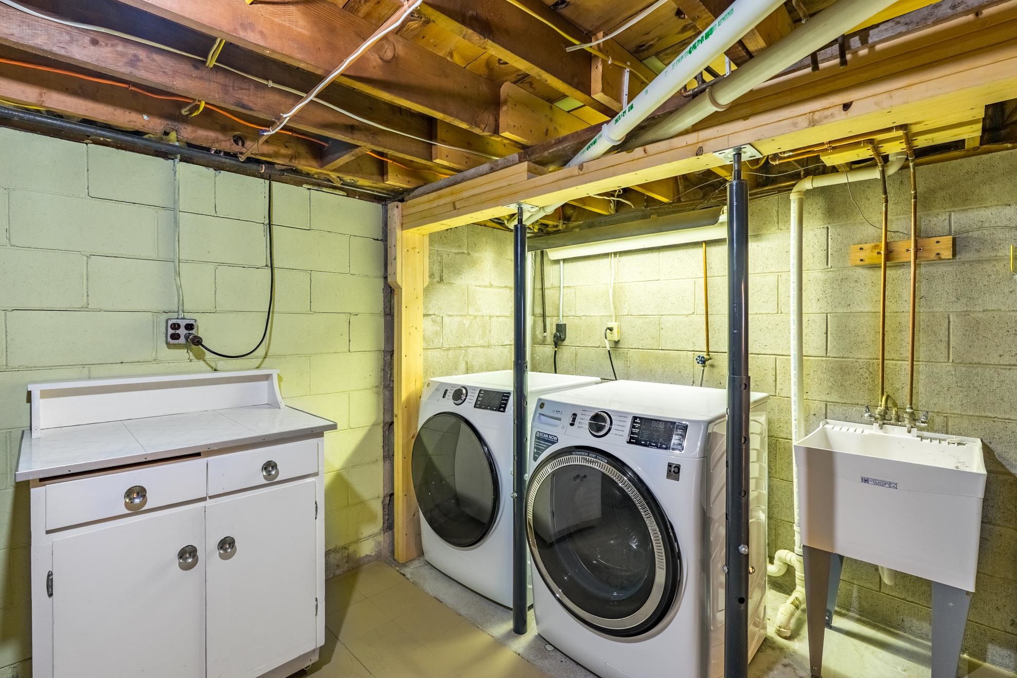 909 S 21ST AVENUE, Wausau, Wisconsin 54401, 3 Bedrooms Bedrooms, ,3 BathroomsBathrooms,Residential,For Sale,909 S 21ST AVENUE,22605005