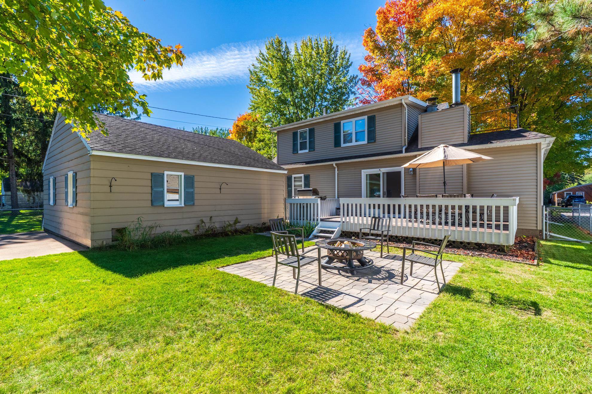 909 S 21ST AVENUE, Wausau, Wisconsin 54401, 3 Bedrooms Bedrooms, ,3 BathroomsBathrooms,Residential,For Sale,909 S 21ST AVENUE,22605005