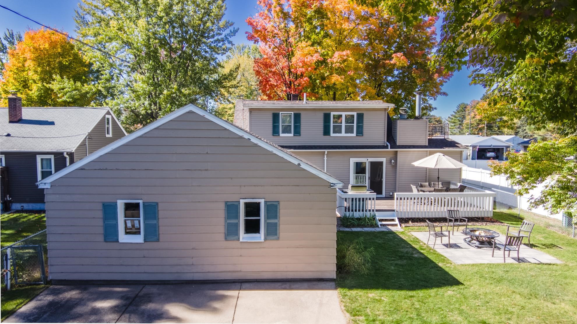 909 S 21ST AVENUE, Wausau, Wisconsin 54401, 3 Bedrooms Bedrooms, ,3 BathroomsBathrooms,Residential,For Sale,909 S 21ST AVENUE,22605005
