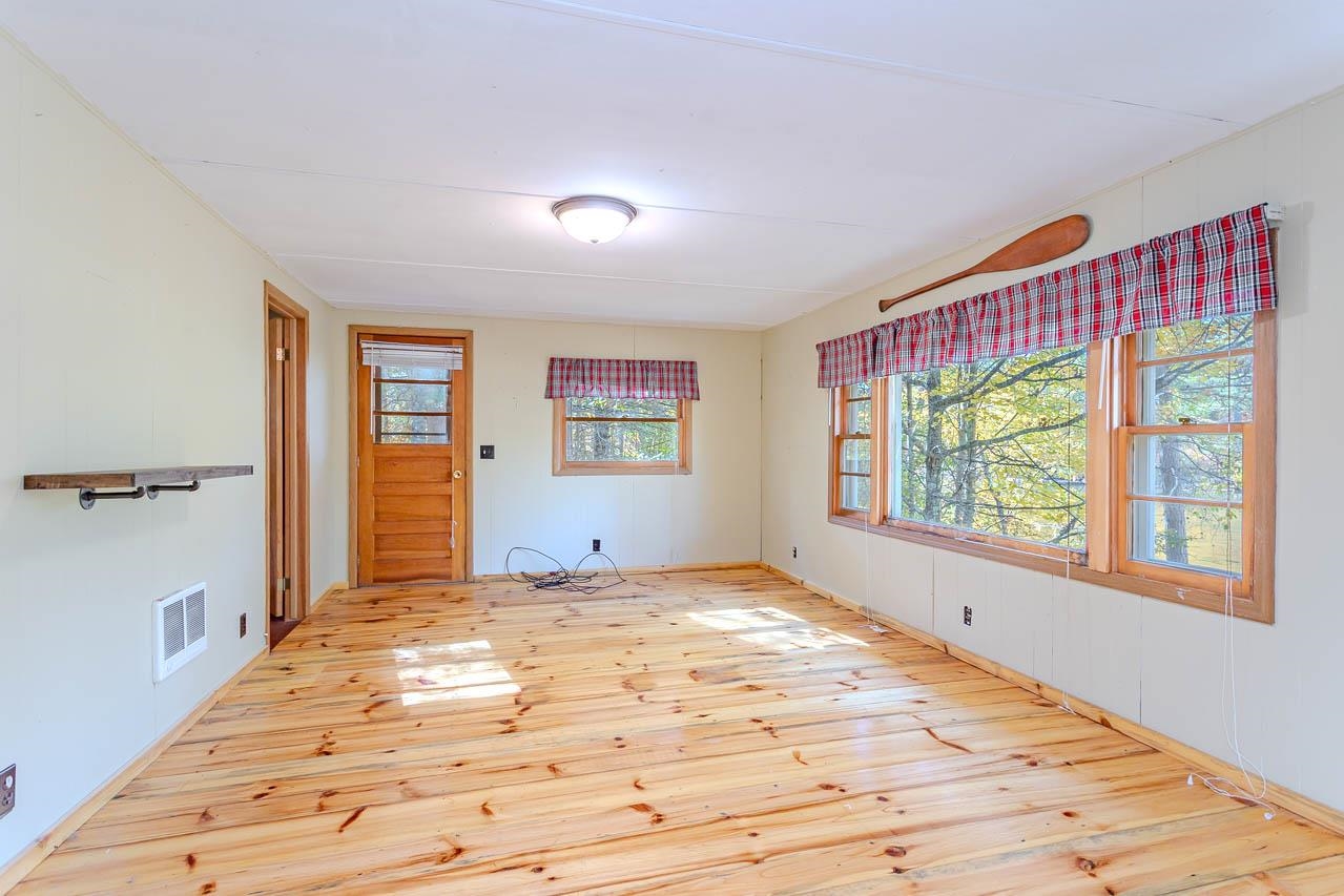 6907 E RAPIDS ROAD, Lake Tomahawk, Wisconsin 54539, 2 Bedrooms Bedrooms, ,1 BathroomBathrooms,Residential,For Sale,6907 E RAPIDS ROAD,22605006