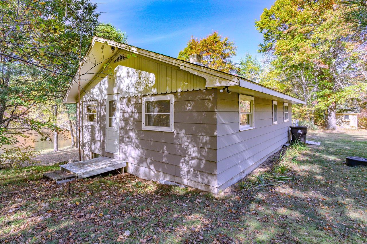 6907 E RAPIDS ROAD, Lake Tomahawk, Wisconsin 54539, 2 Bedrooms Bedrooms, ,1 BathroomBathrooms,Residential,For Sale,6907 E RAPIDS ROAD,22605006