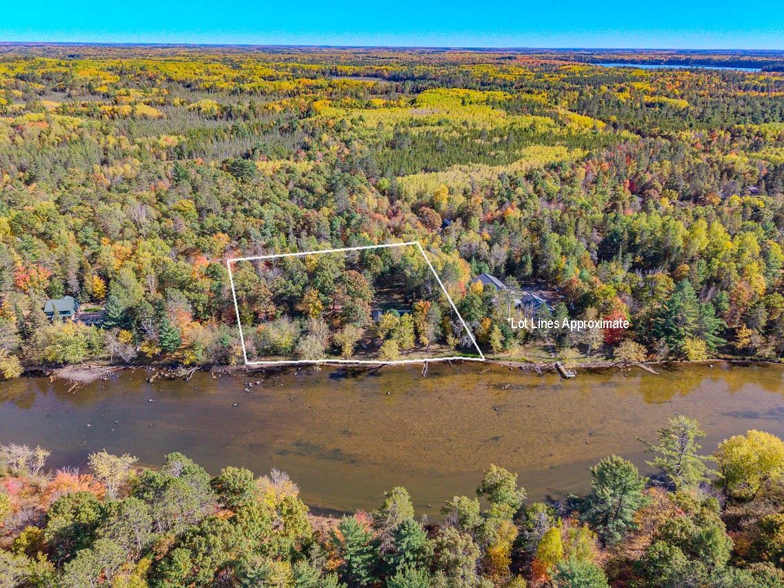 6907 E RAPIDS ROAD, Lake Tomahawk, Wisconsin 54539, 2 Bedrooms Bedrooms, ,1 BathroomBathrooms,Residential,For Sale,6907 E RAPIDS ROAD,22605006