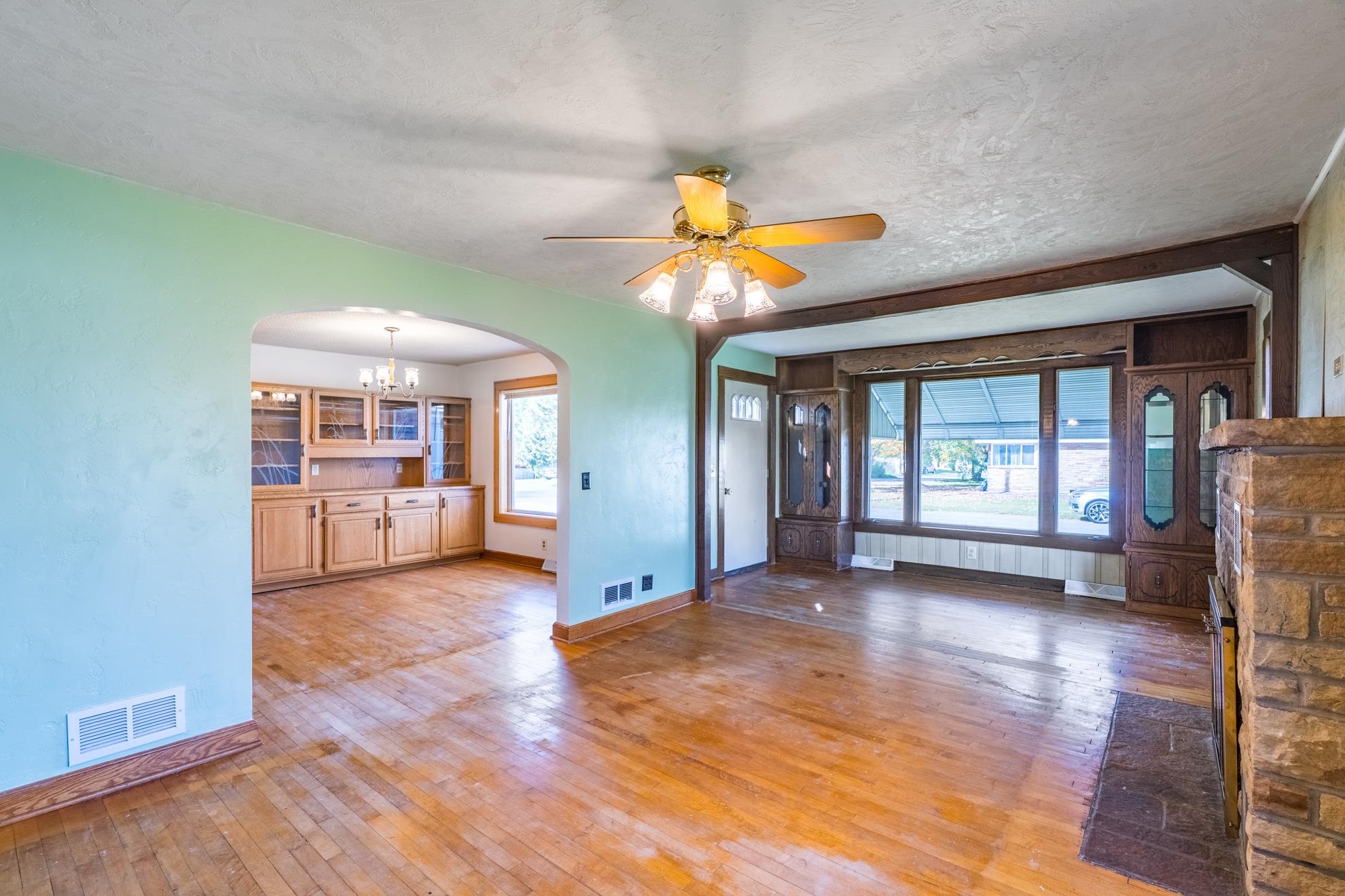 320 BLAISDELL AVENUE, Hatley, Wisconsin 54440, 4 Bedrooms Bedrooms, ,1 BathroomBathrooms,Residential,For Sale,320 BLAISDELL AVENUE,22605009