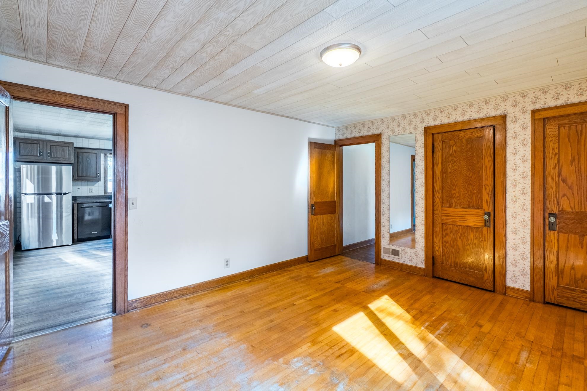 320 BLAISDELL AVENUE, Hatley, Wisconsin 54440, 4 Bedrooms Bedrooms, ,1 BathroomBathrooms,Residential,For Sale,320 BLAISDELL AVENUE,22605009