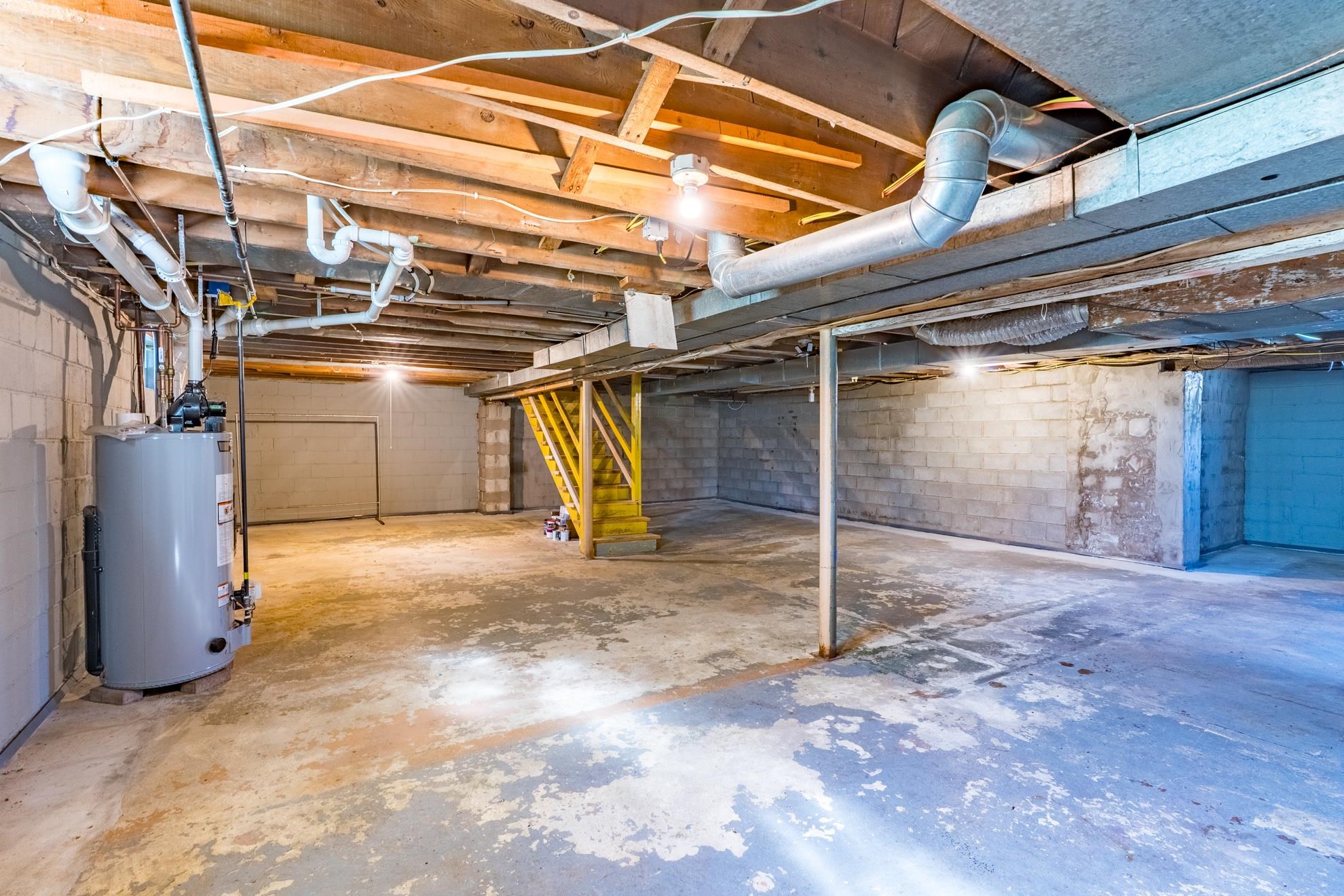 320 BLAISDELL AVENUE, Hatley, Wisconsin 54440, 4 Bedrooms Bedrooms, ,1 BathroomBathrooms,Residential,For Sale,320 BLAISDELL AVENUE,22605009