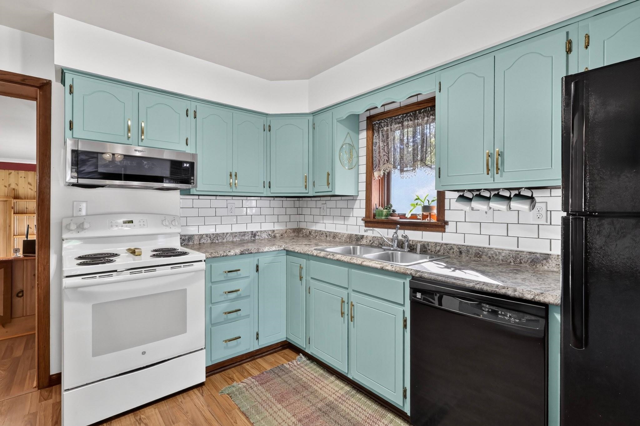 1250 OAK STREET, Wisconsin Rapids, Wisconsin 54494, 2 Bedrooms Bedrooms, ,2 BathroomsBathrooms,Residential,For Sale,1250 OAK STREET,22605016
