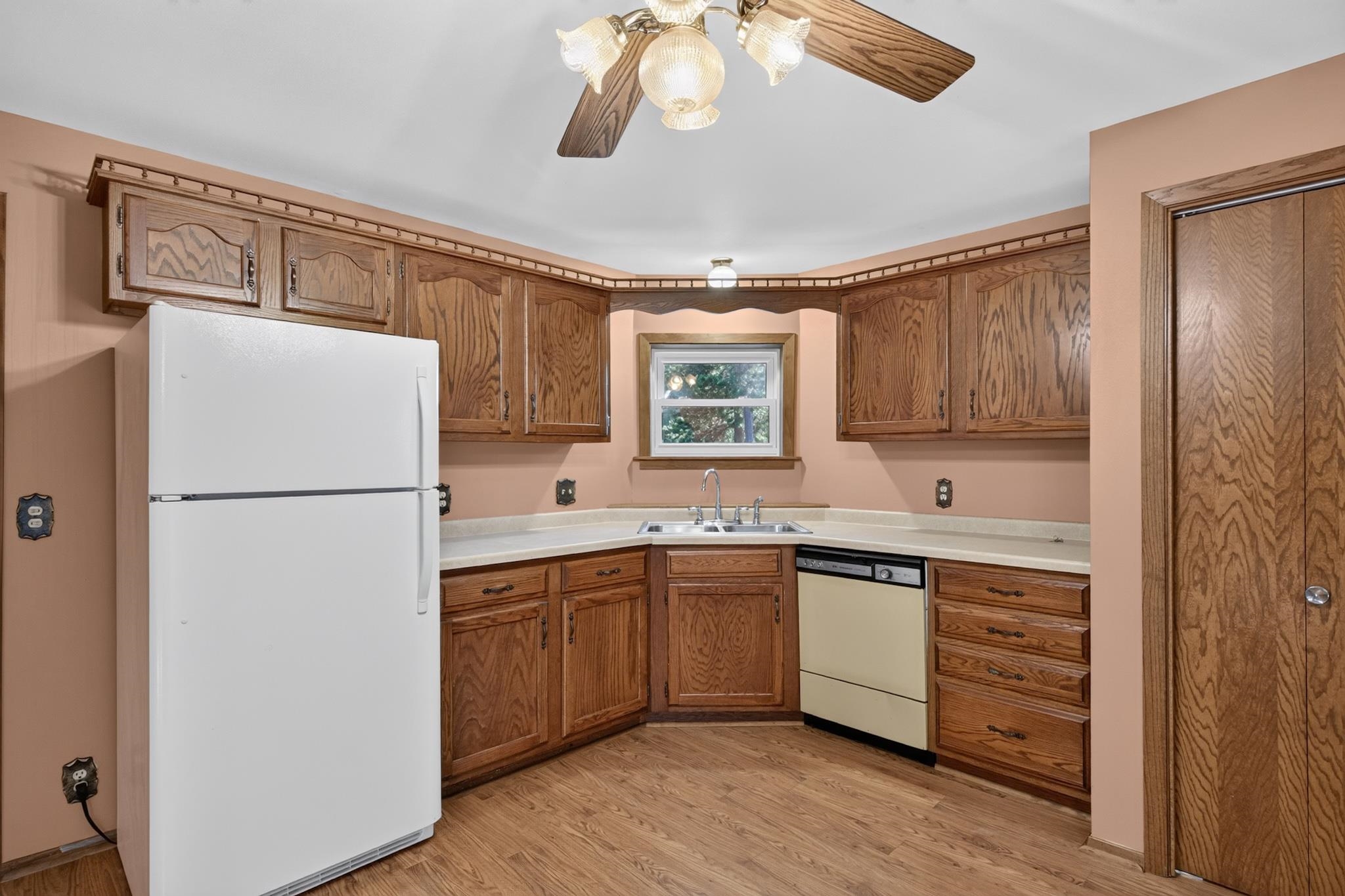 6311 MAGNOLIA DRIVE, Wisconsin Rapids, Wisconsin 54494, 1 Bedroom Bedrooms, ,2 BathroomsBathrooms,Residential,For Sale,6311 MAGNOLIA DRIVE,22605017