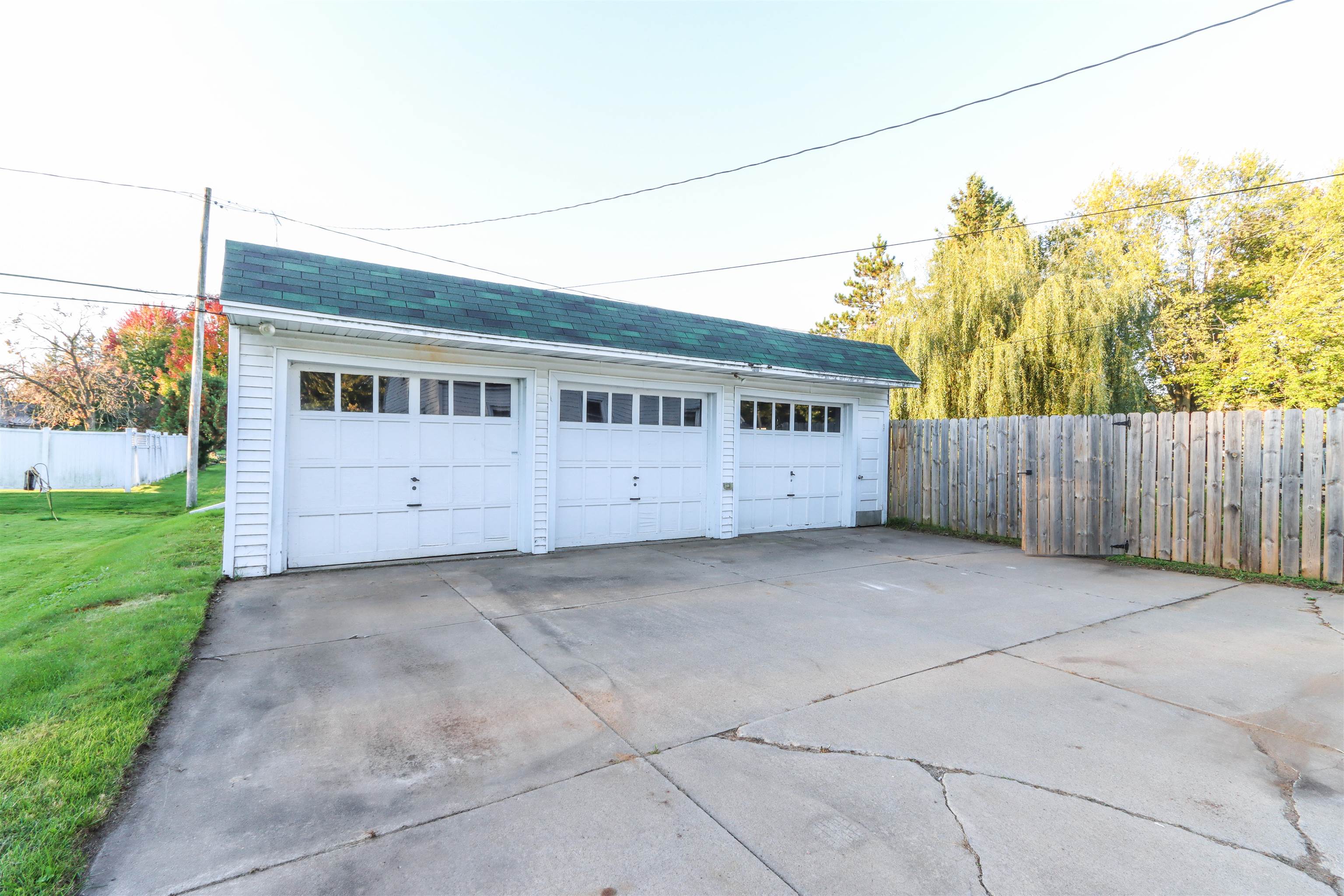 449 WADLEIGH STREET, Stevens Point, Wisconsin 54481, 2 Bedrooms Bedrooms, ,1 BathroomBathrooms,Residential,For Sale,449 WADLEIGH STREET,22605018