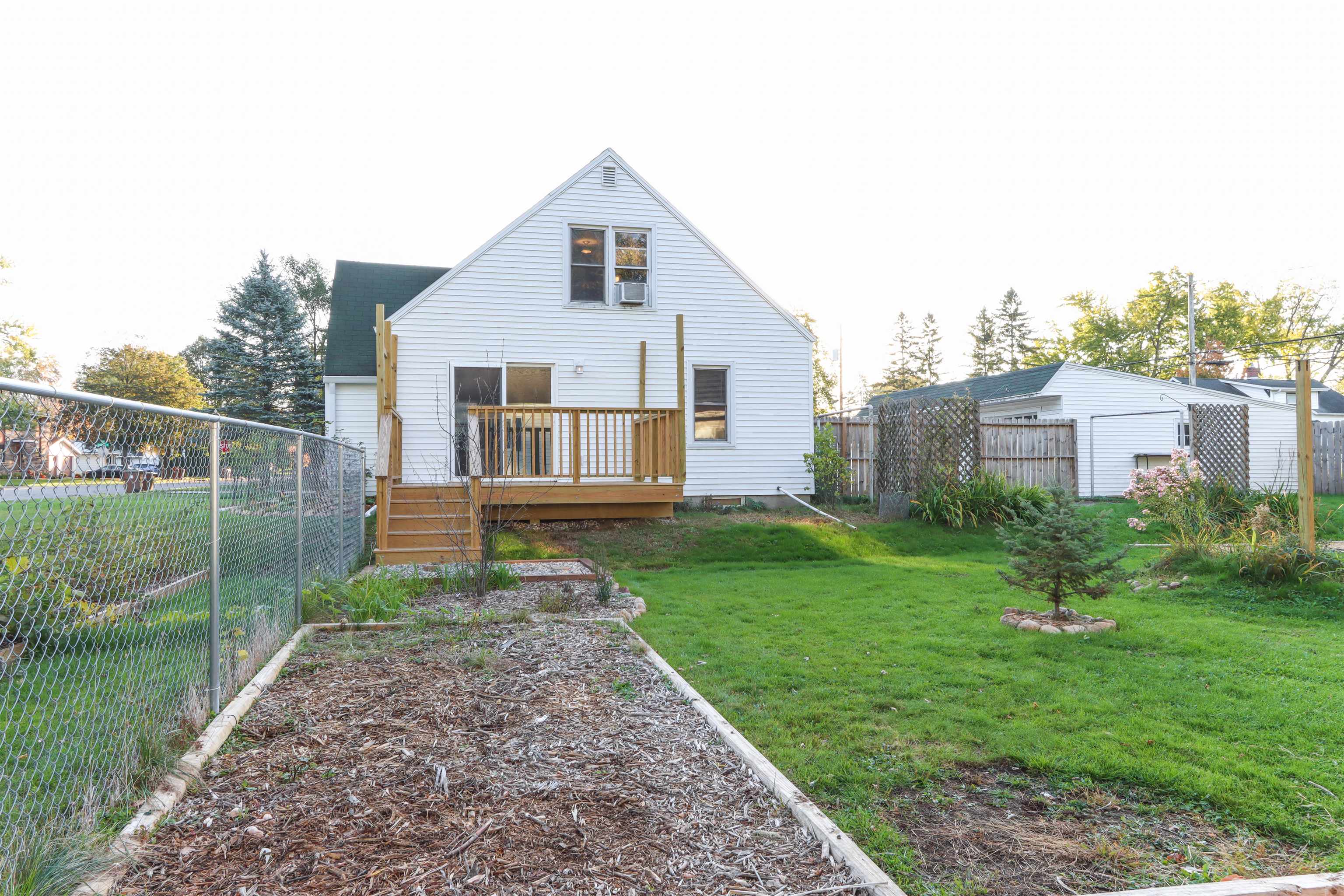 449 WADLEIGH STREET, Stevens Point, Wisconsin 54481, 2 Bedrooms Bedrooms, ,1 BathroomBathrooms,Residential,For Sale,449 WADLEIGH STREET,22605018