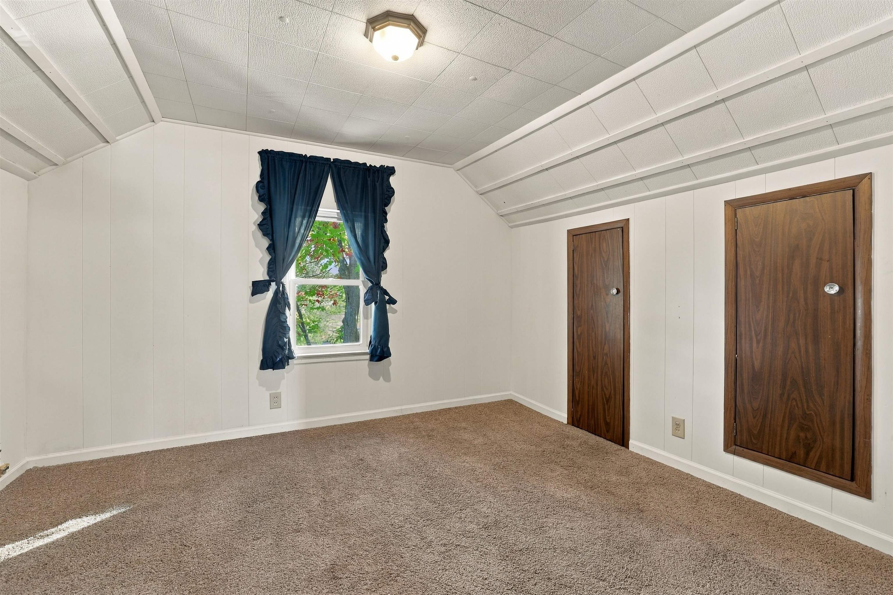 520 13TH STREET NORTH, Wisconsin Rapids, Wisconsin 54494, 4 Bedrooms Bedrooms, ,1 BathroomBathrooms,Residential,For Sale,520 13TH STREET NORTH,22605020