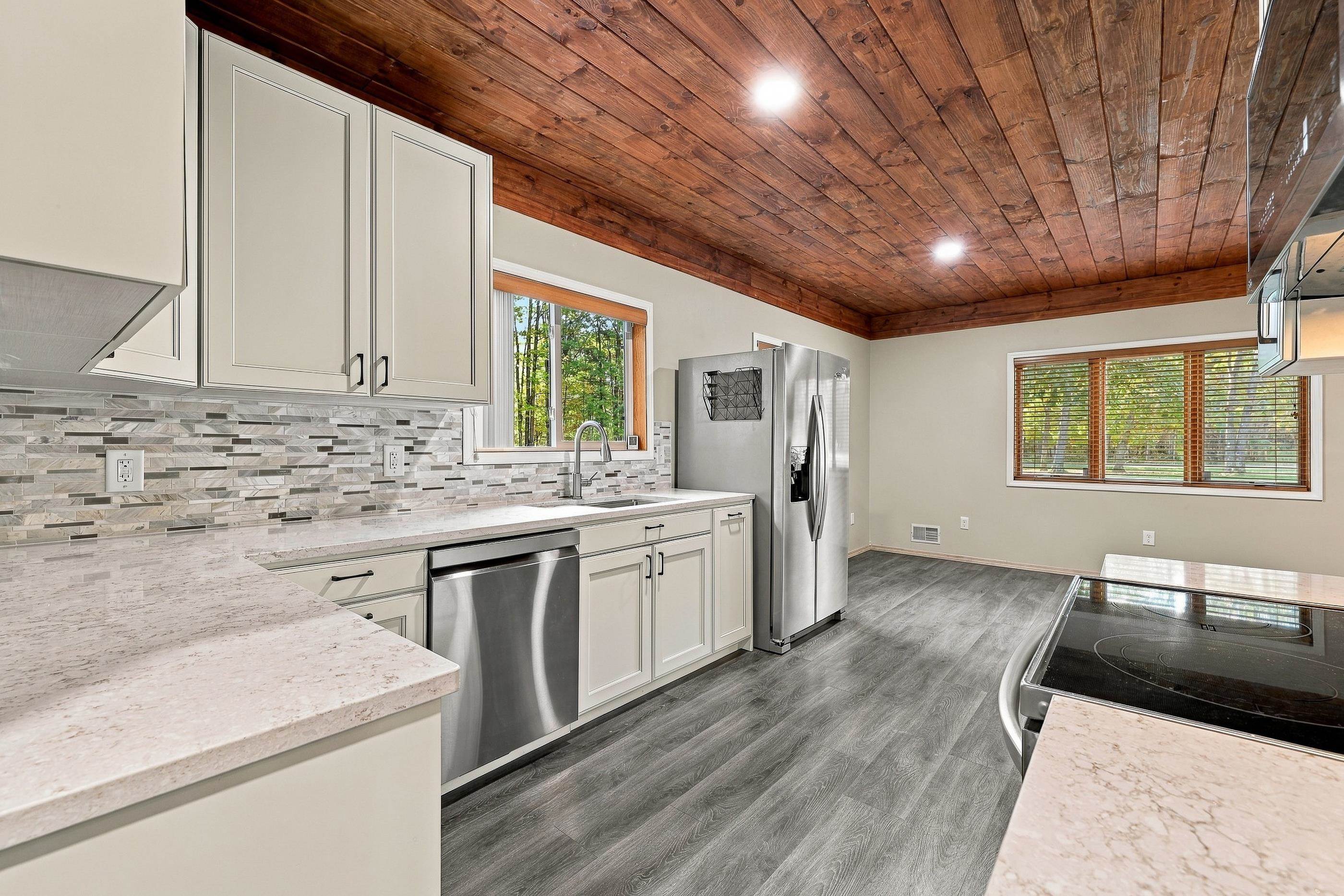 173088 KONKOL ROAD, Hatley, Wisconsin 54440, 2 Bedrooms Bedrooms, ,1 BathroomBathrooms,Residential,For Sale,173088 KONKOL ROAD,22605021