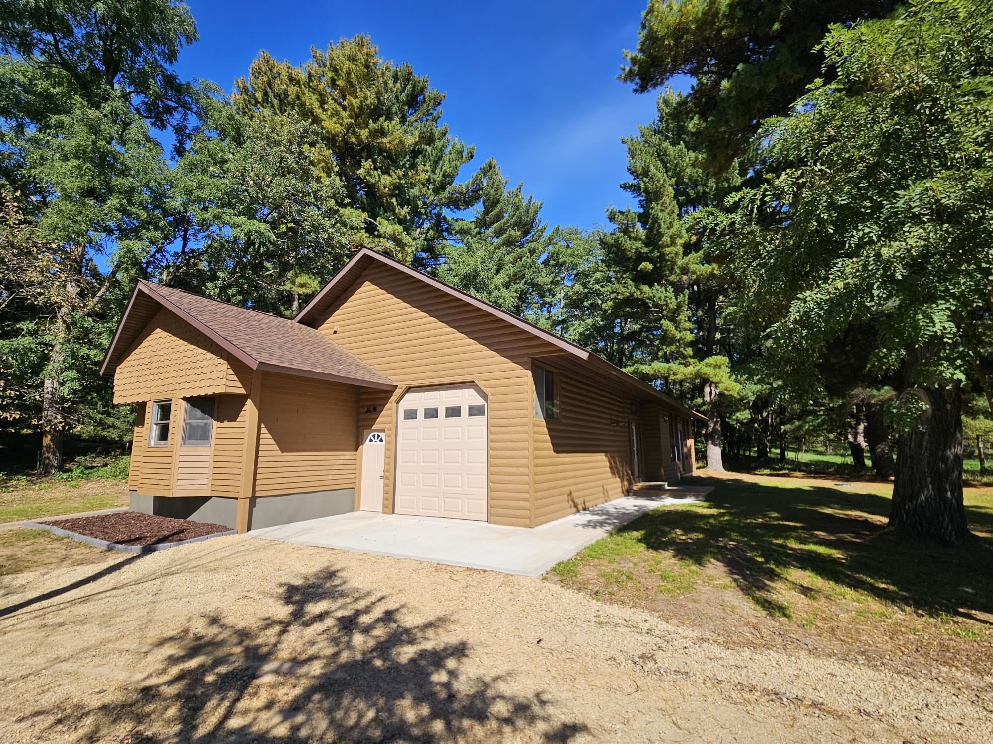 2480 18TH AVENUE, Friendship, Wisconsin 53934, 3 Bedrooms Bedrooms, ,2 BathroomsBathrooms,Residential,For Sale,2480 18TH AVENUE,22605022