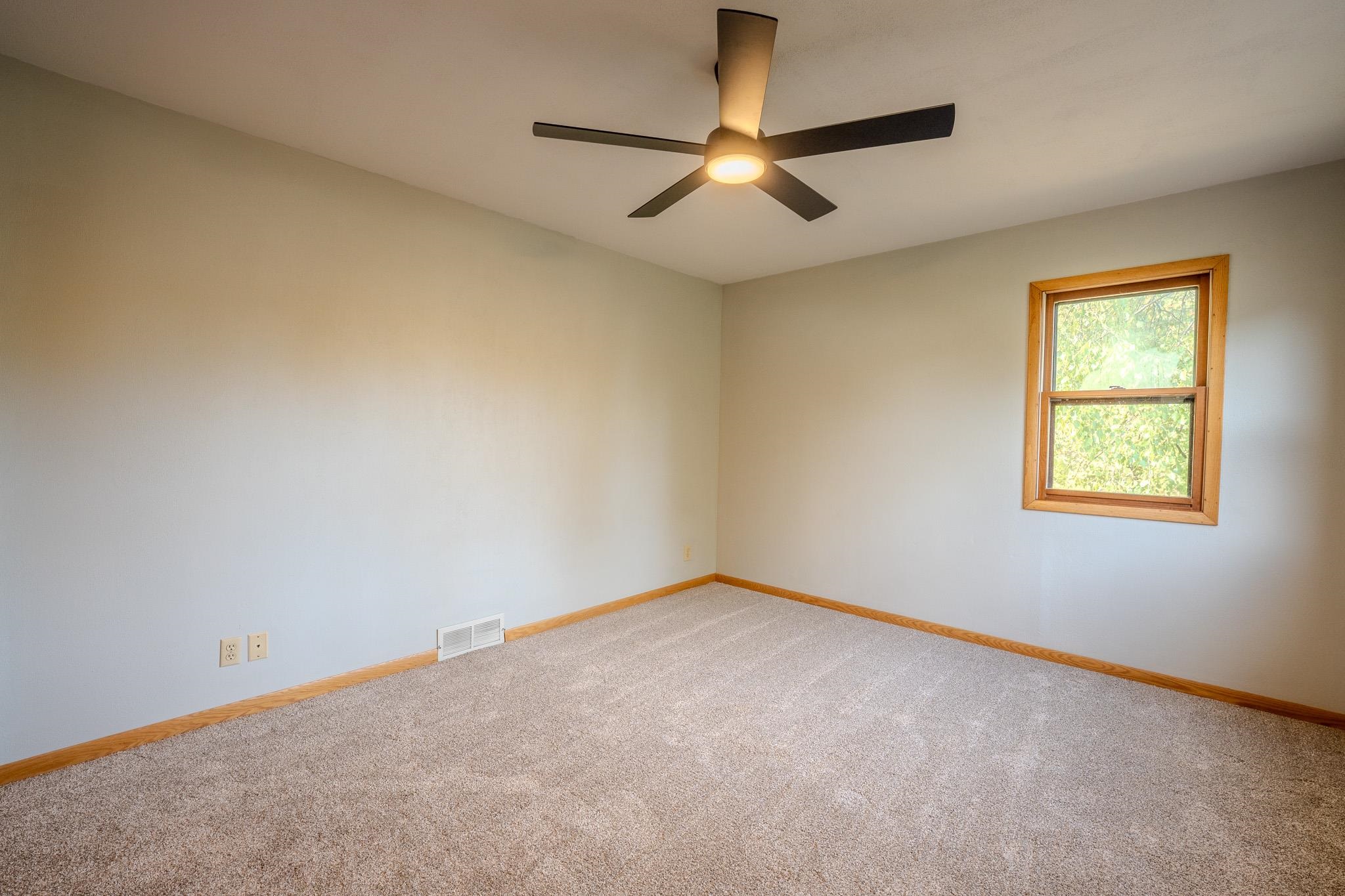 1306 S 13TH AVENUE, Wausau, Wisconsin 54401, 3 Bedrooms Bedrooms, ,1 BathroomBathrooms,Residential,For Sale,1306 S 13TH AVENUE,22605023