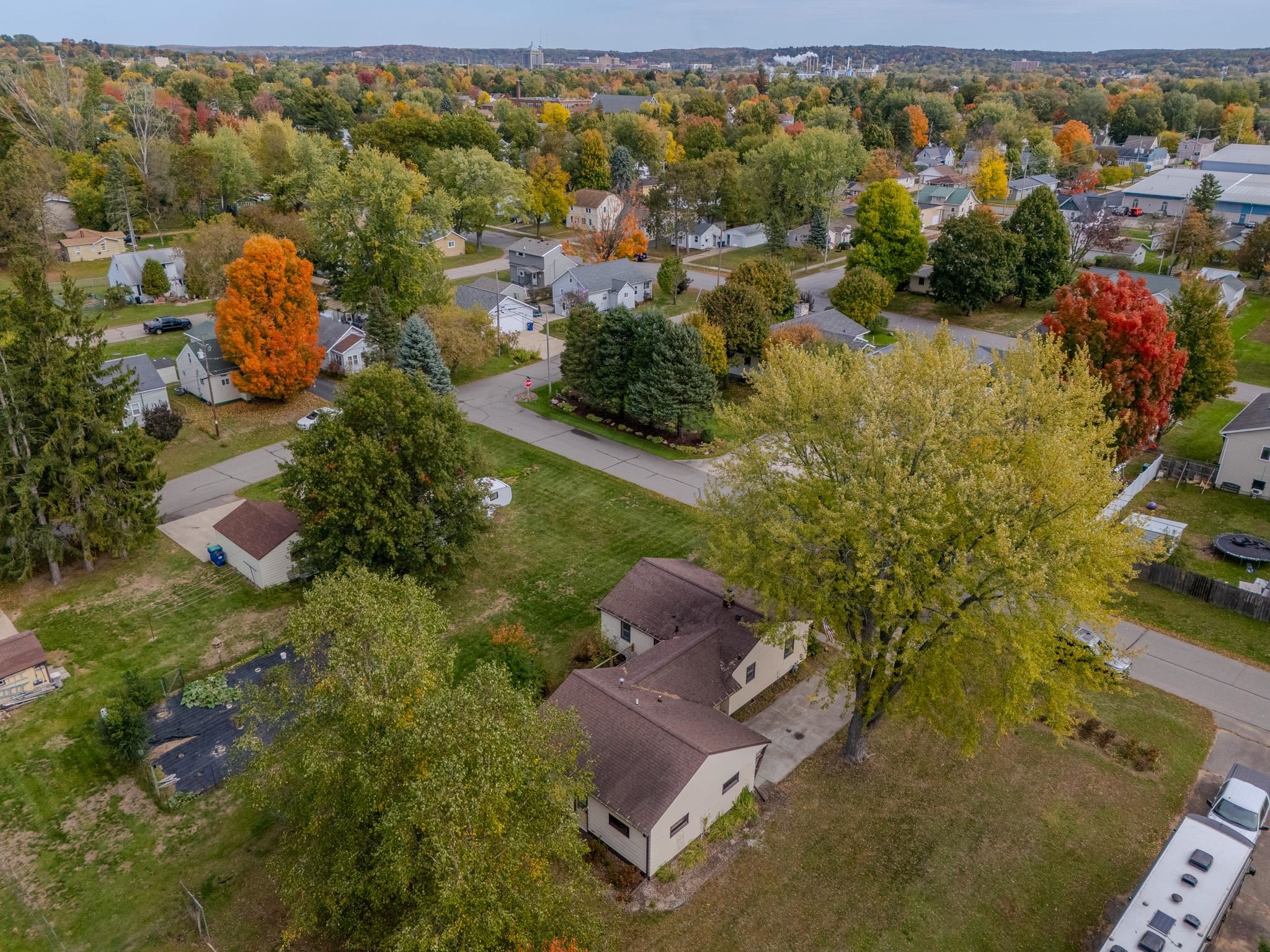1306 S 13TH AVENUE, Wausau, Wisconsin 54401, 3 Bedrooms Bedrooms, ,1 BathroomBathrooms,Residential,For Sale,1306 S 13TH AVENUE,22605023