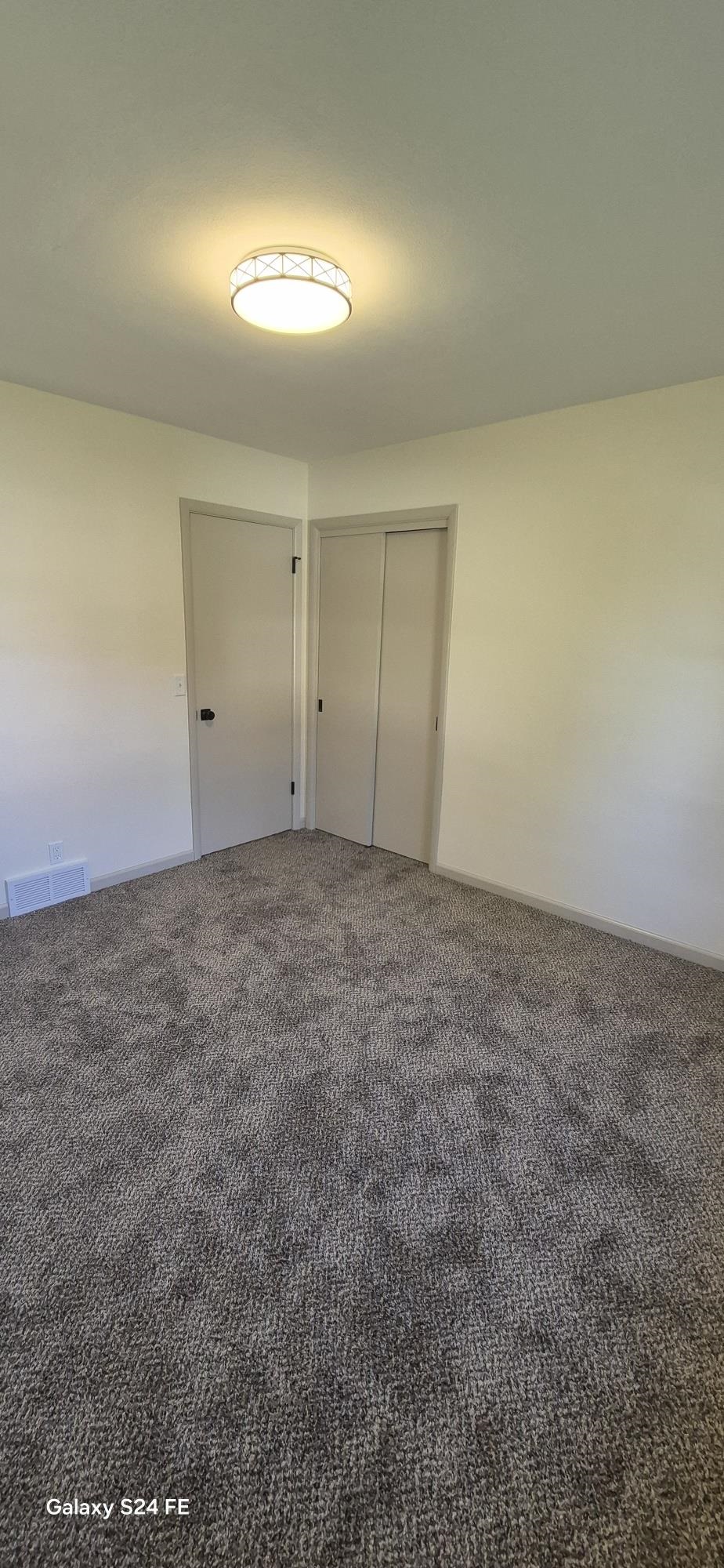 1111 N CHESTNUT AVENUE, Marshfield, Wisconsin 54449, 3 Bedrooms Bedrooms, ,2 BathroomsBathrooms,Residential,For Sale,1111 N CHESTNUT AVENUE,22605025