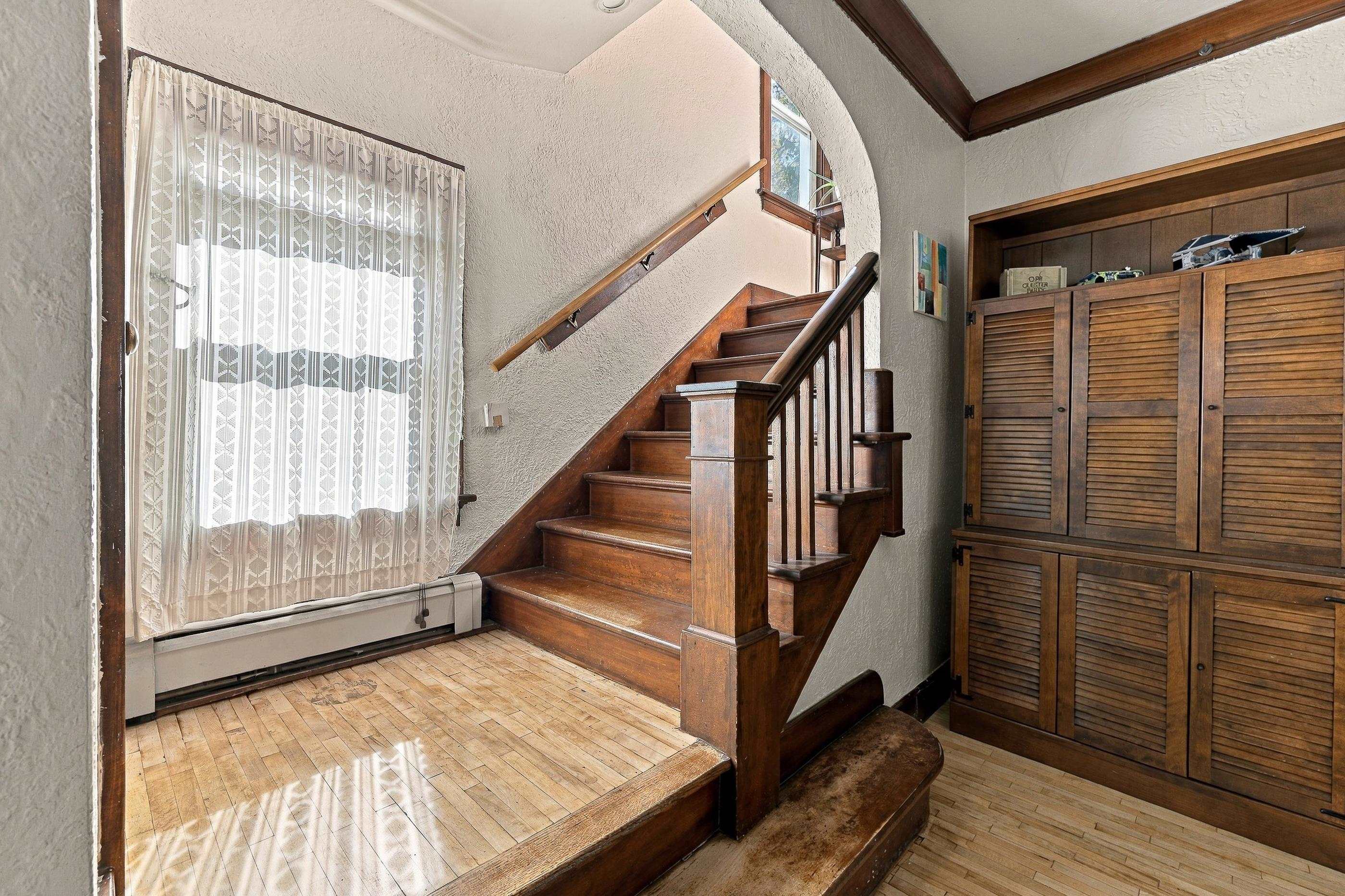 1526 ILLINOIS AVENUE, Stevens Point, Wisconsin 54481, 3 Bedrooms Bedrooms, ,1 BathroomBathrooms,Residential,For Sale,1526 ILLINOIS AVENUE,22605027