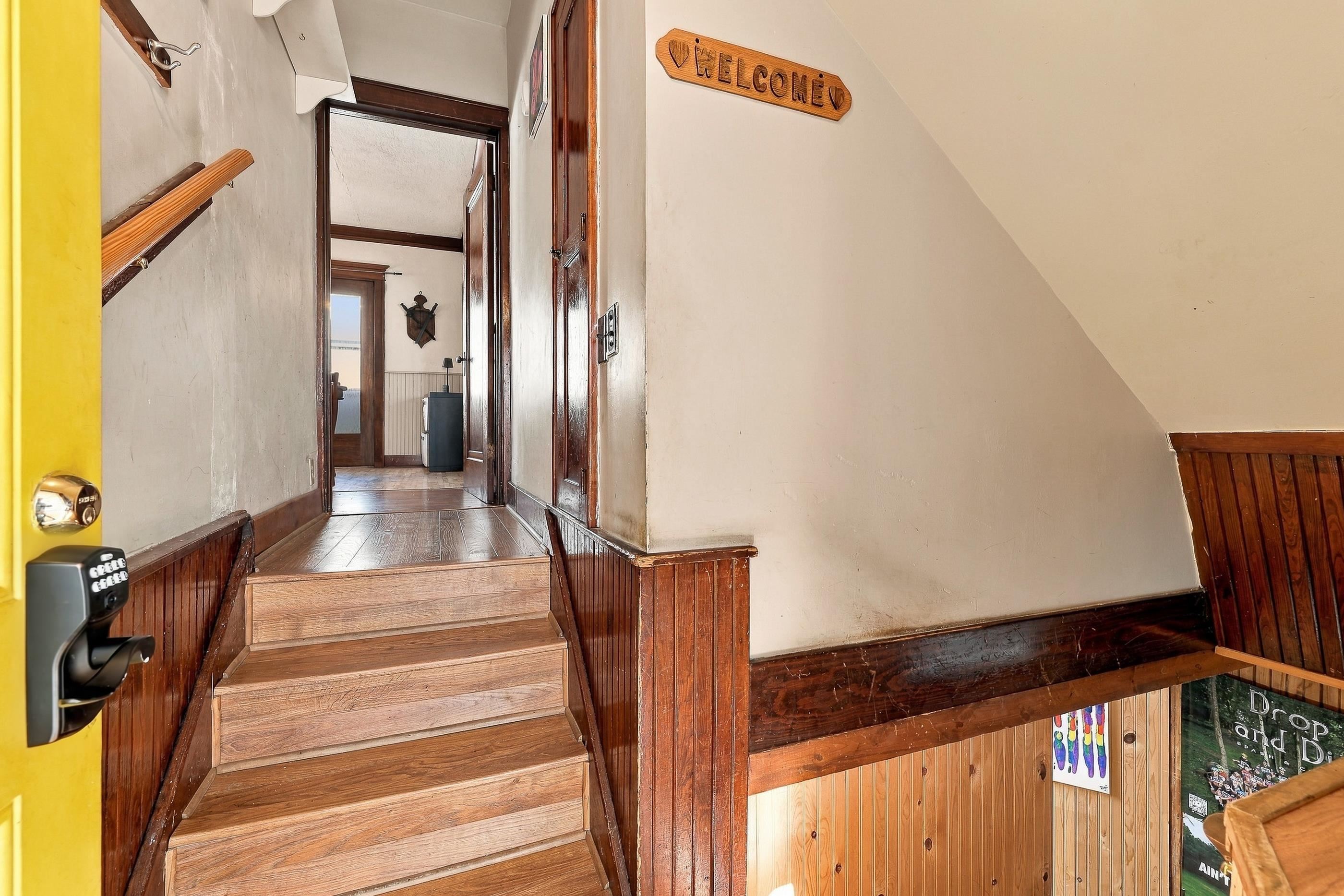 1526 ILLINOIS AVENUE, Stevens Point, Wisconsin 54481, 3 Bedrooms Bedrooms, ,1 BathroomBathrooms,Residential,For Sale,1526 ILLINOIS AVENUE,22605027